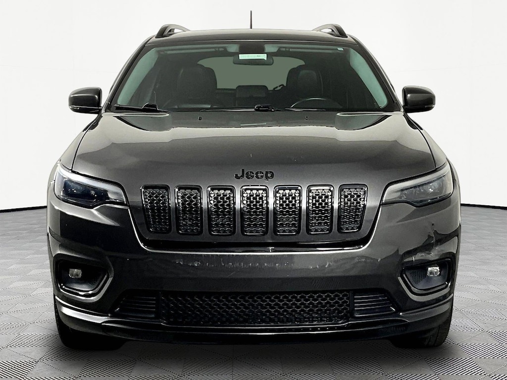 Used 2019 Jeep Cherokee Altitude 4x4 SUV