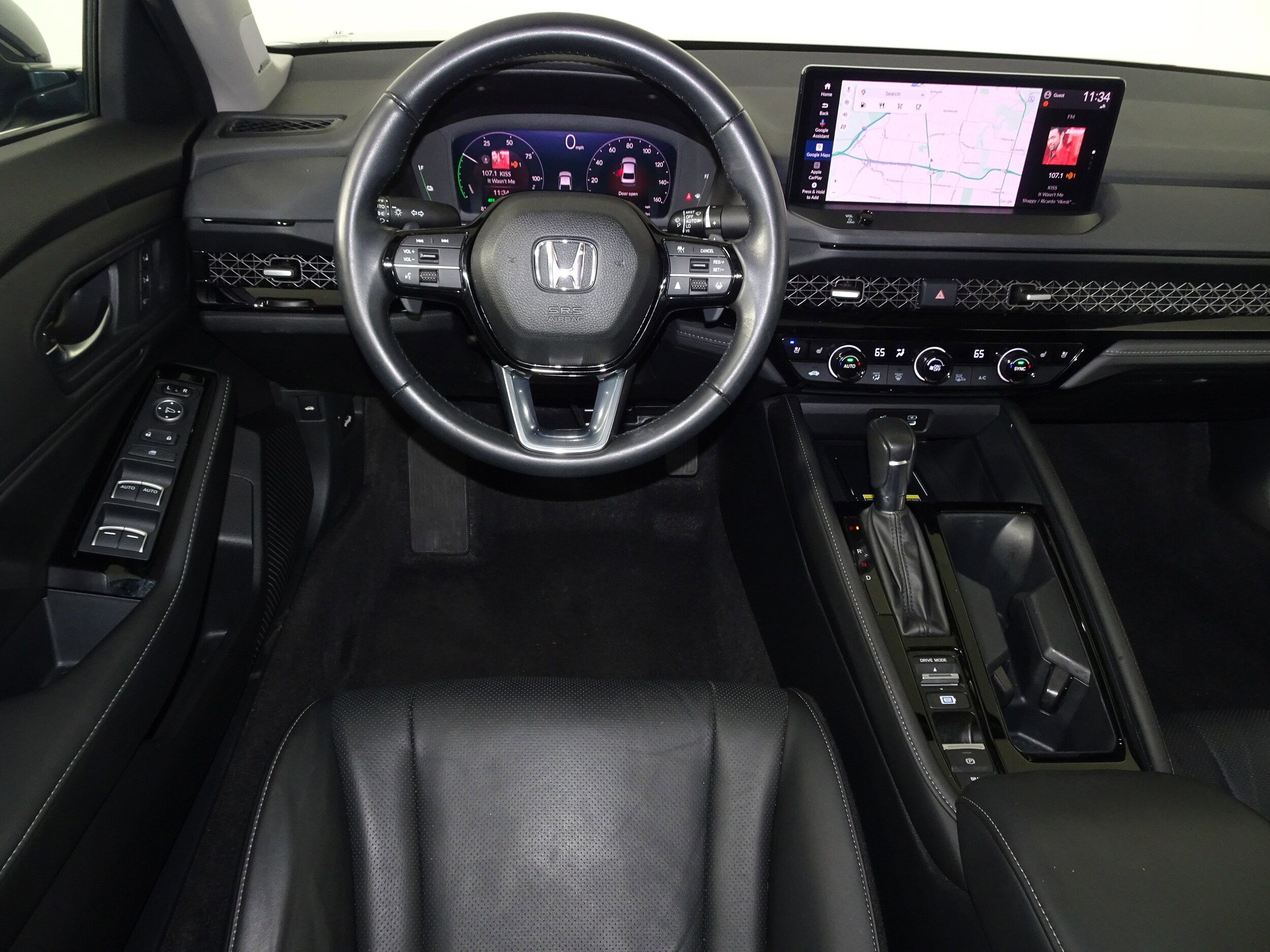 2023 Honda Accord Hybrid Touring photo 4