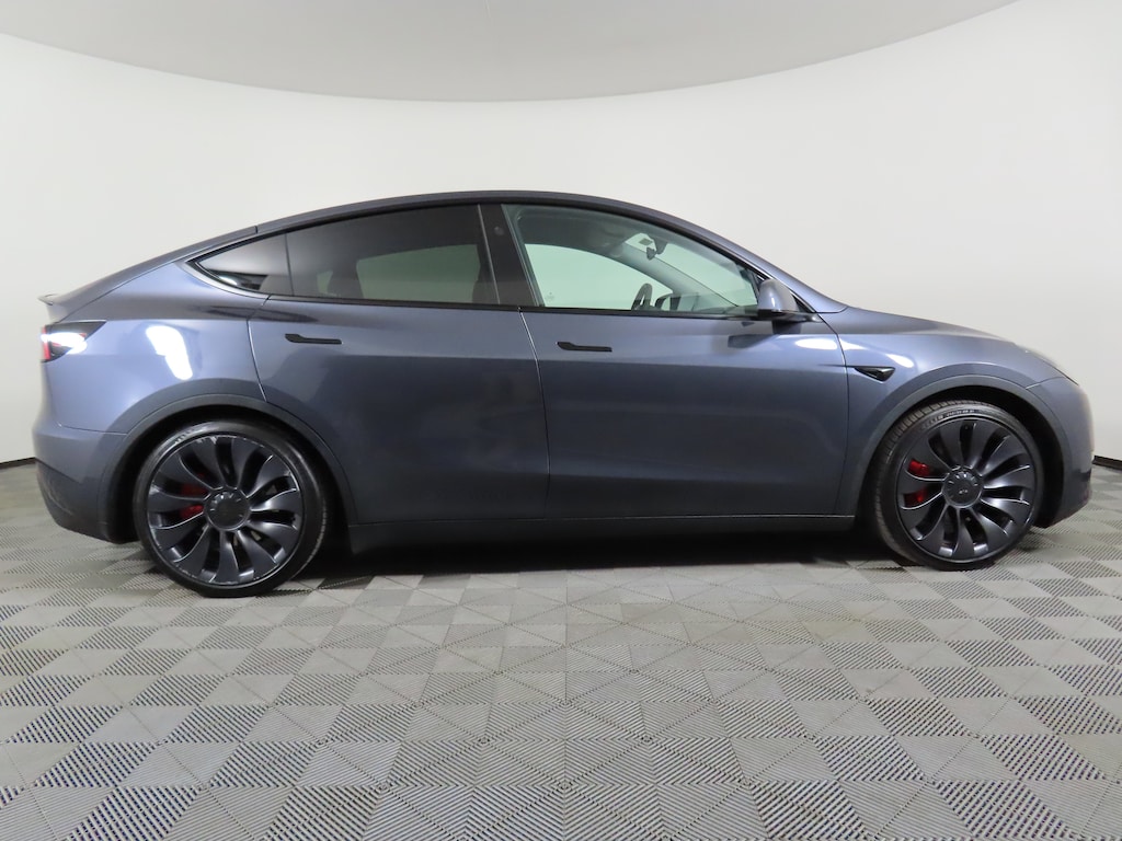 Used 2023 Tesla Model Y Performance AWD SUV