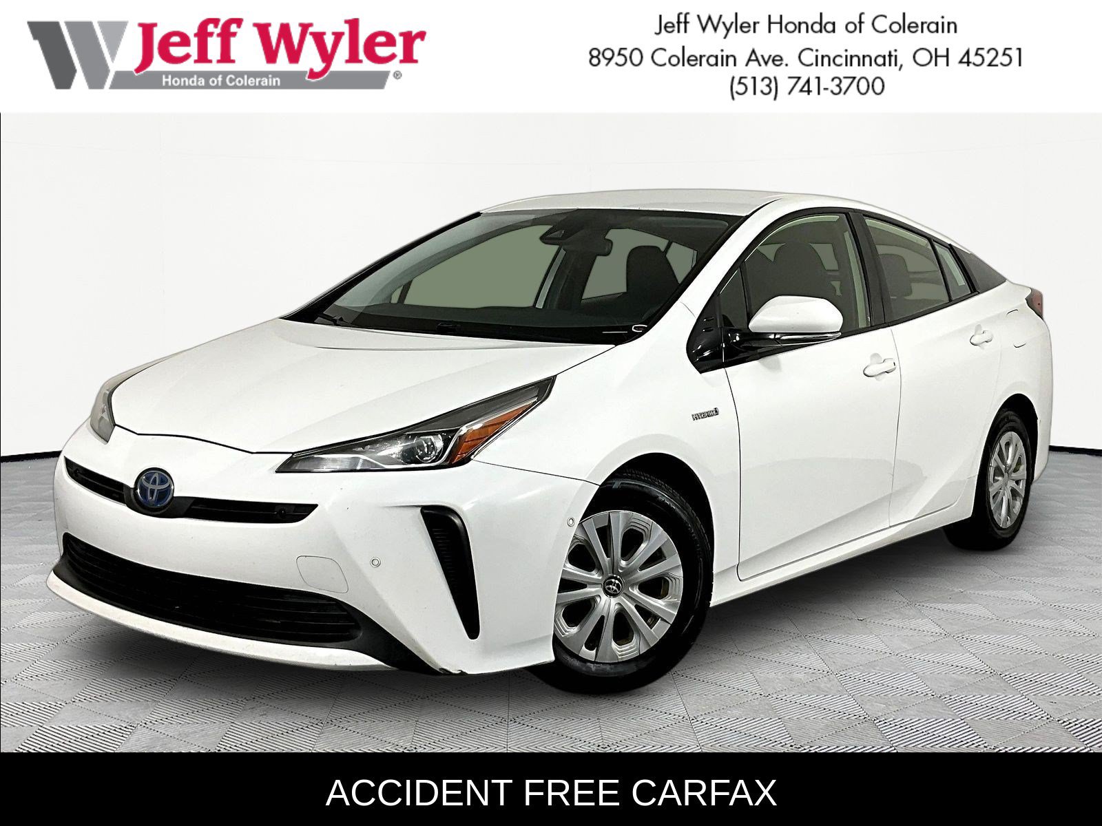 2019 Toyota Prius LE