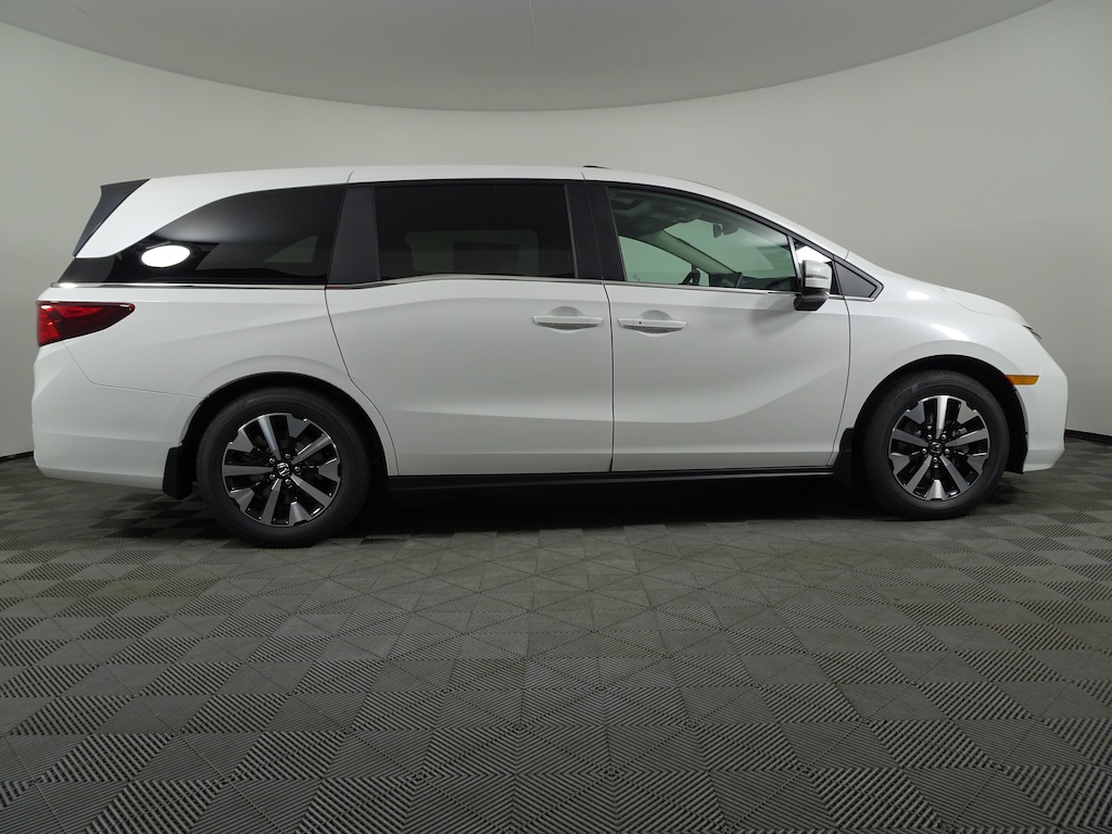 New 2026 Honda Odyssey EX-L Van Passenger