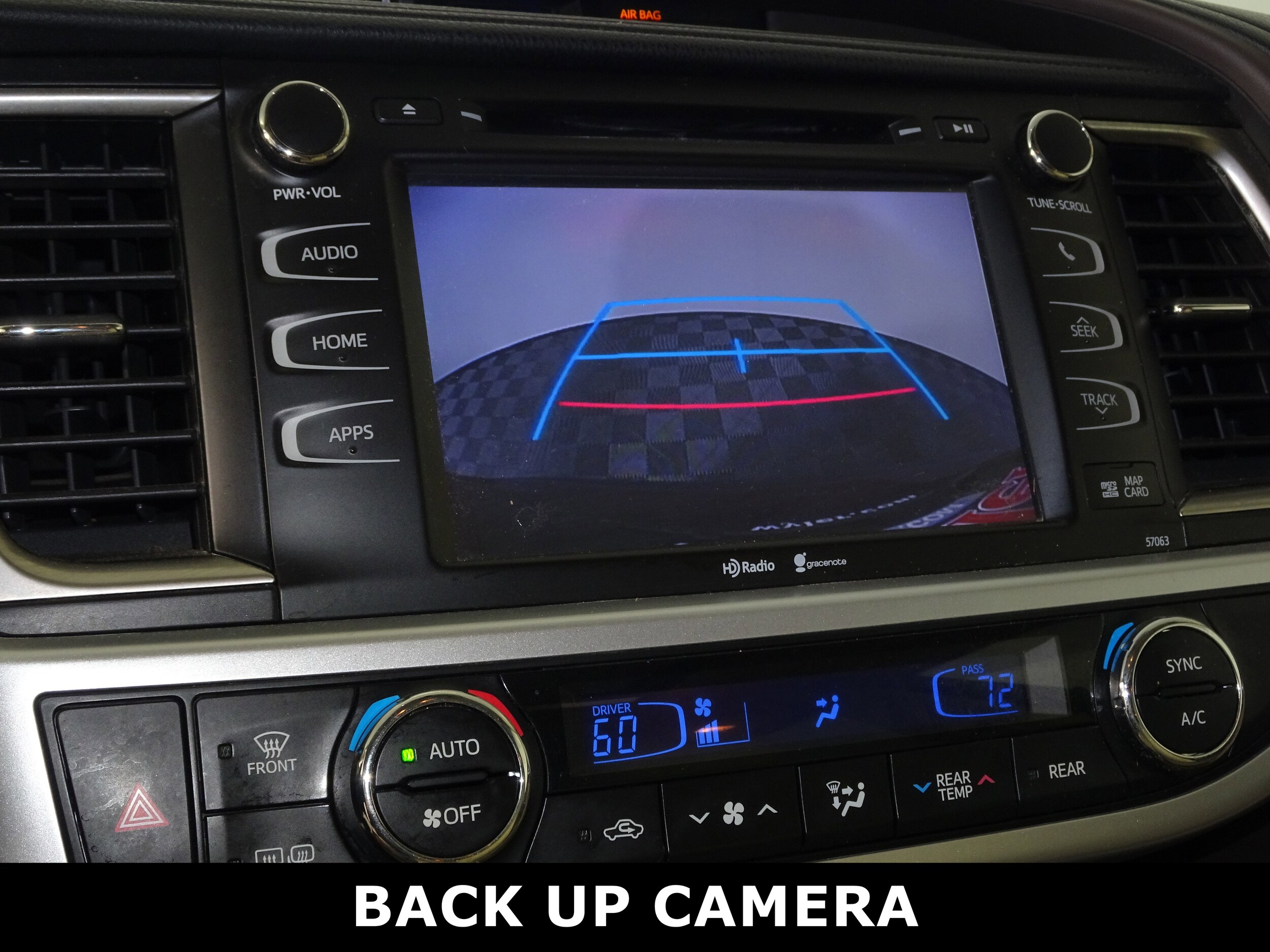 2015 Toyota Highlander XLE photo 2