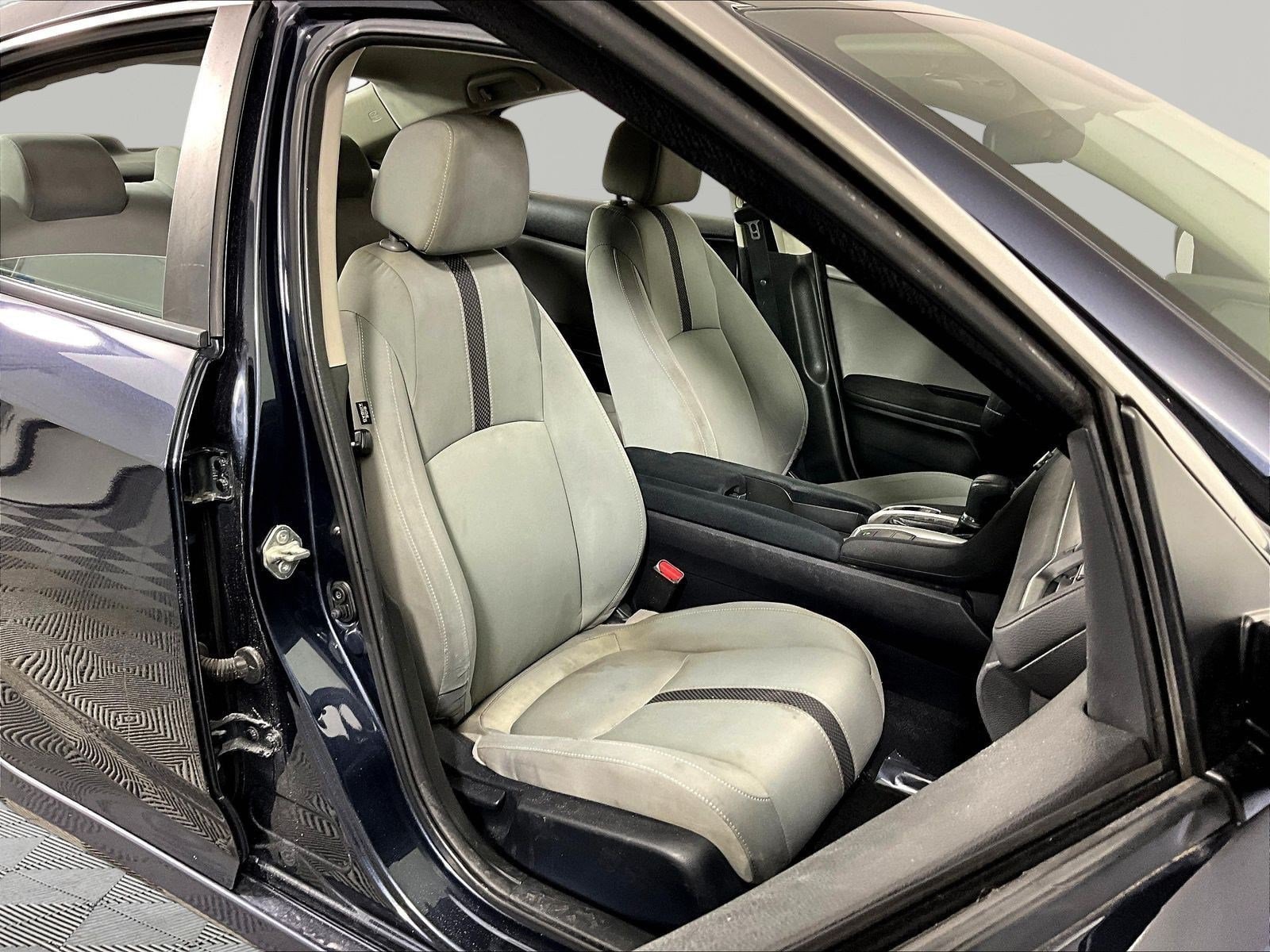 2019 Honda Civic LX - Photo 31