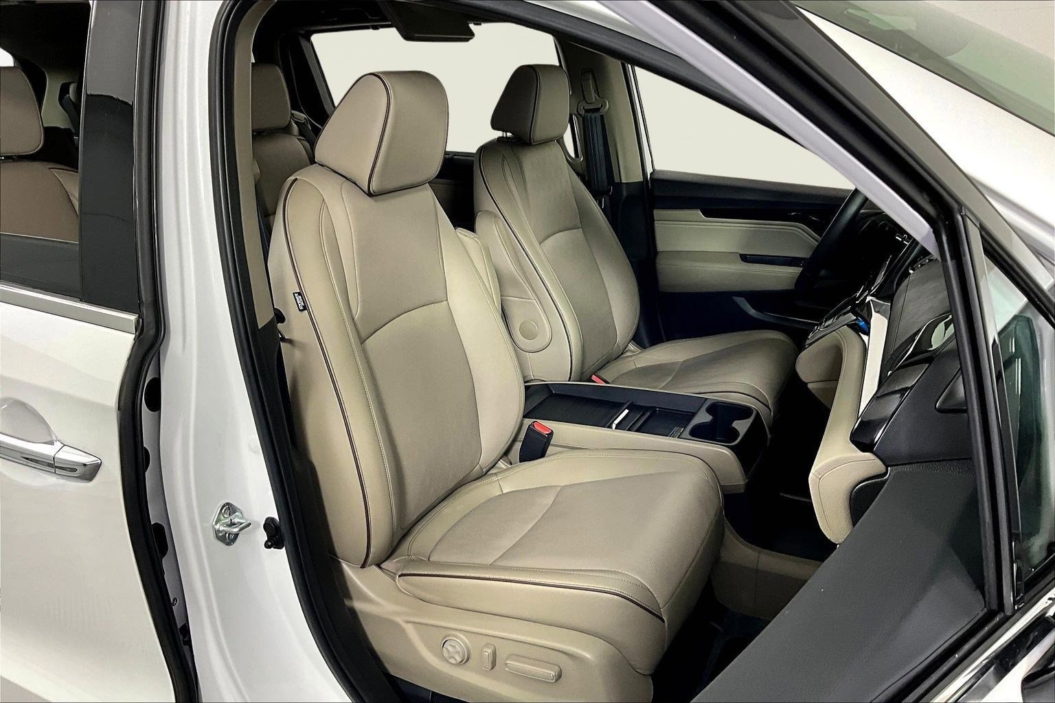 2023 Honda Odyssey Elite - Photo 28