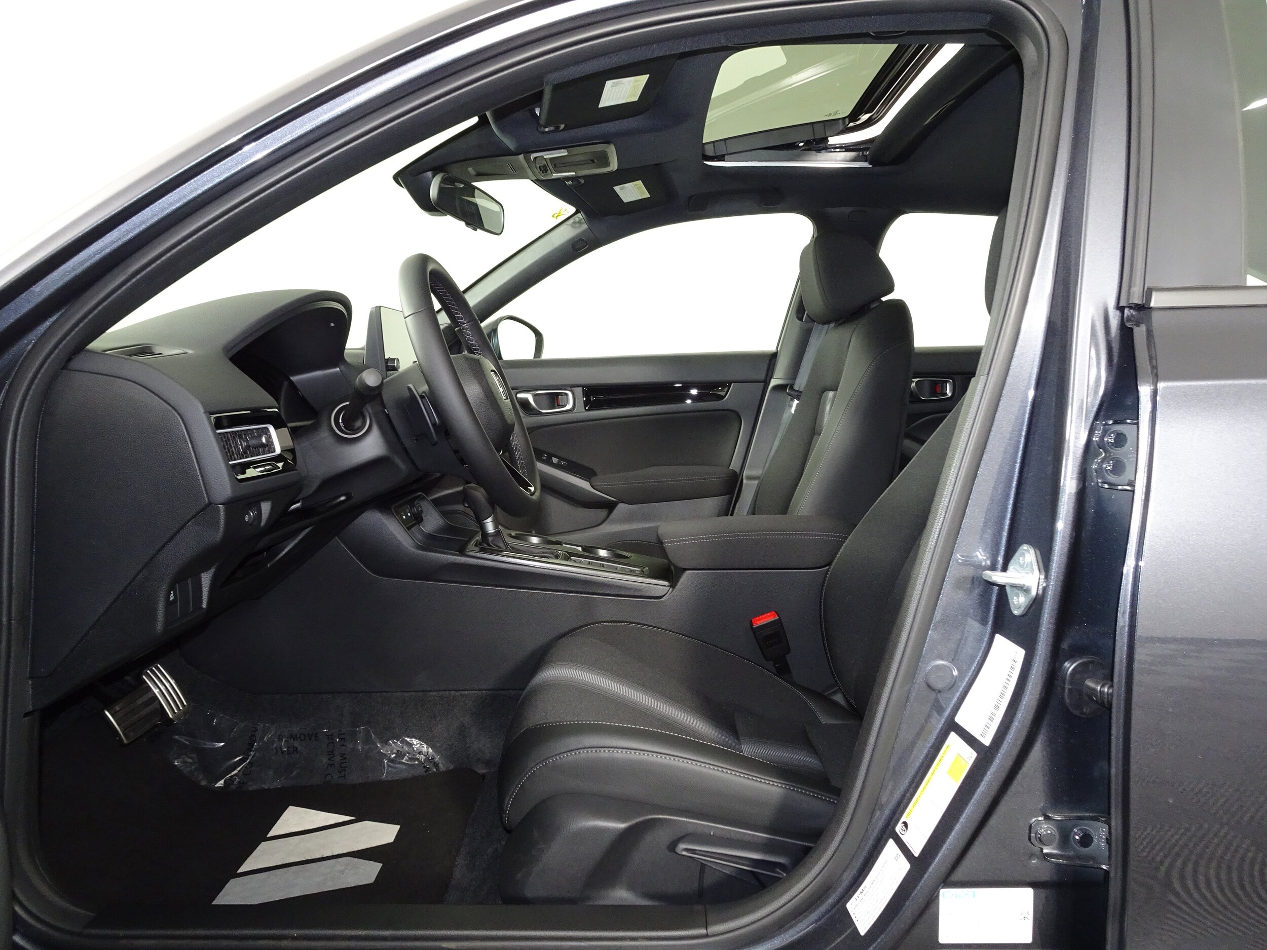 2026 Honda Civic Hybrid Sport photo 4