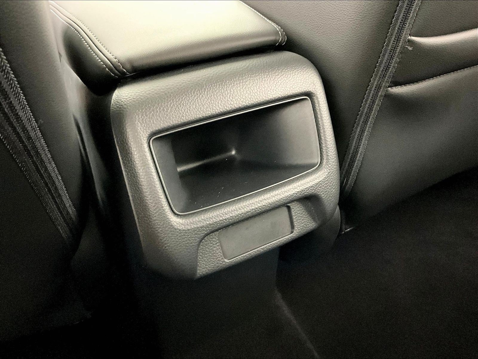 2025 Honda HR-V EX-L - Photo 13