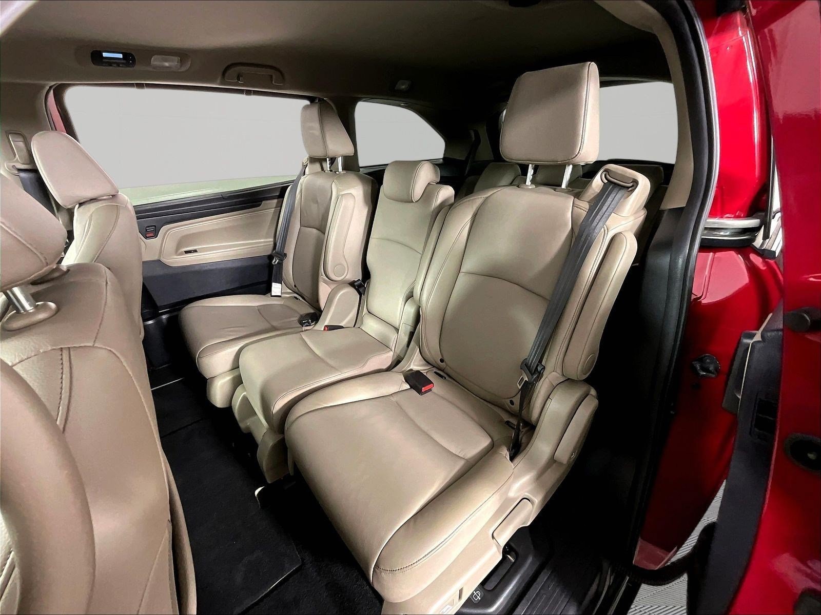 2024 Honda Odyssey EX-L - Photo 22