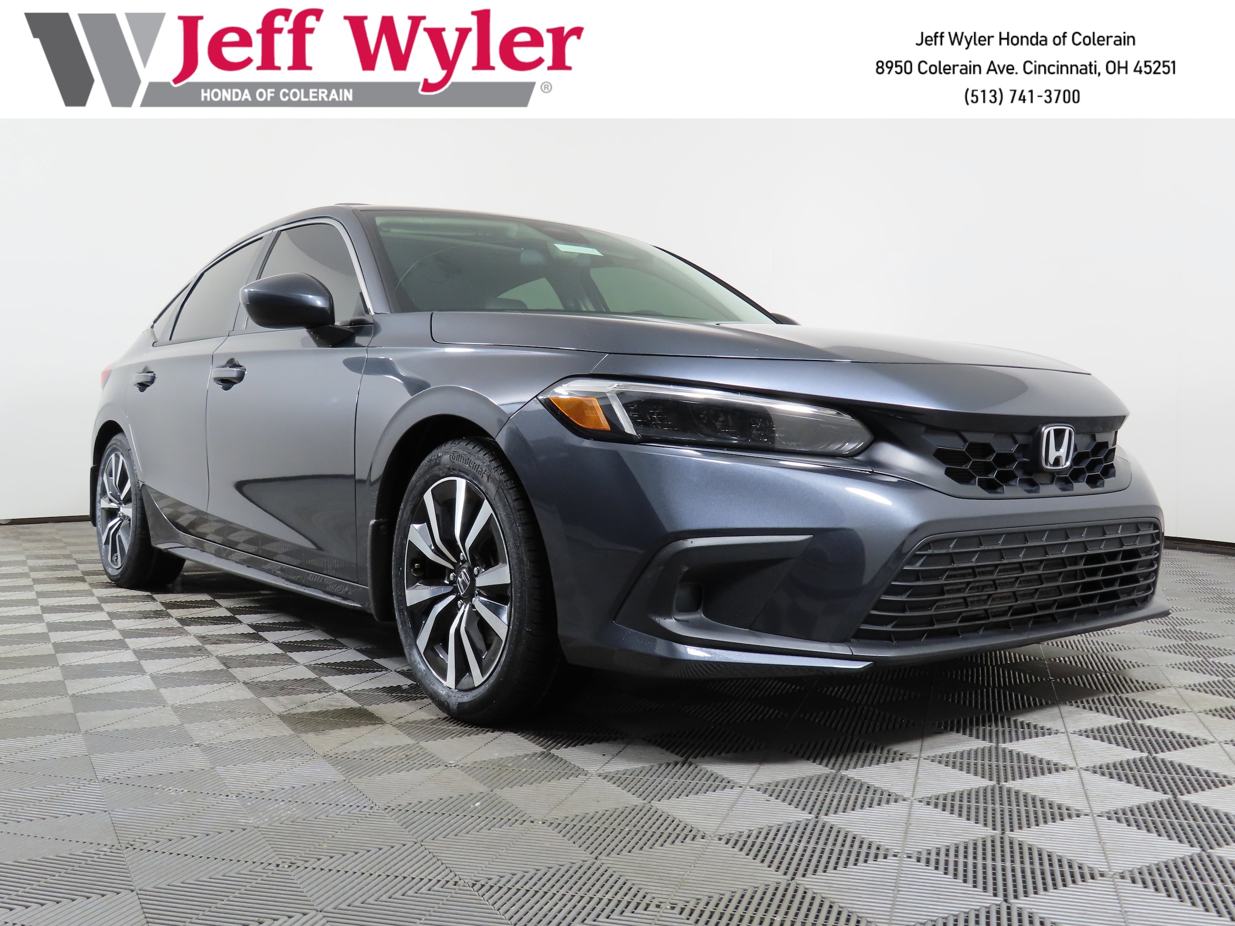 2024 Honda Civic Hatchback EX-L's photo