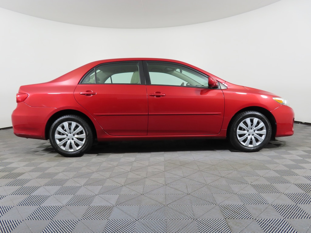 Used 2012 Toyota Corolla 4dr Sdn Auto LE Sedan