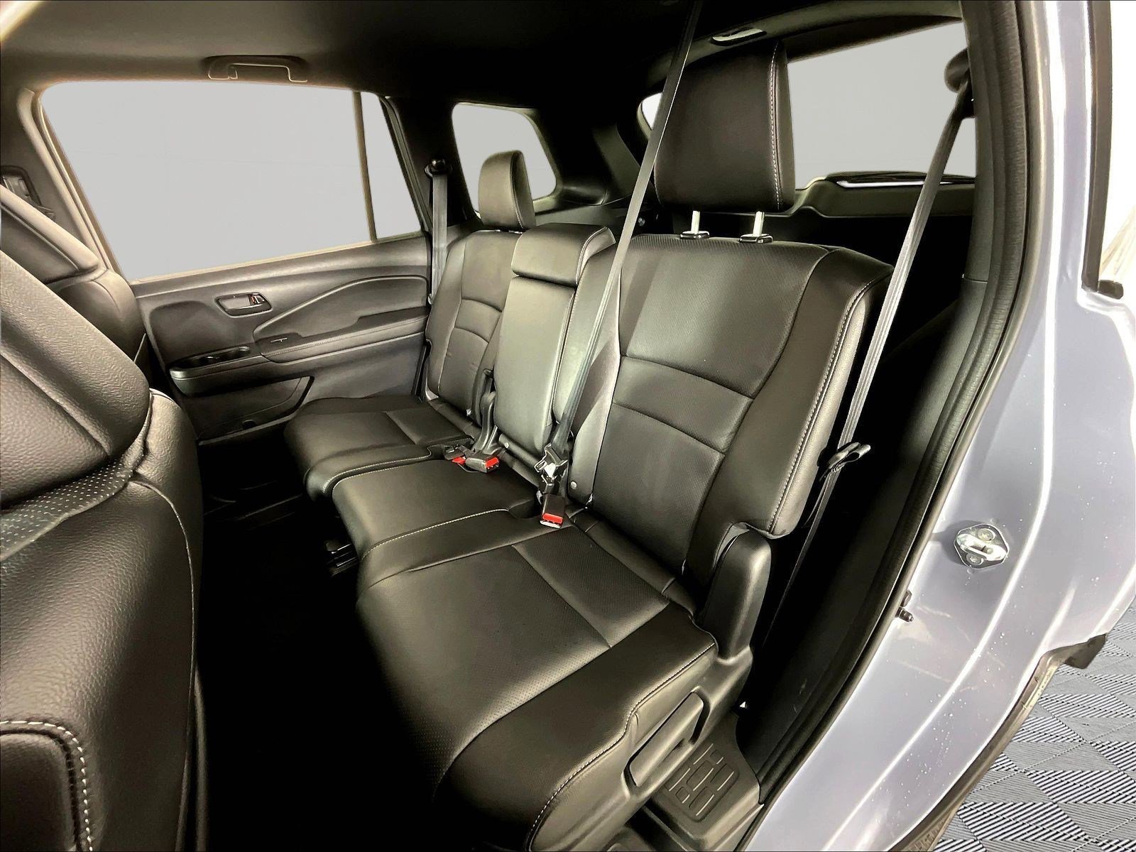 2024 Honda Passport EX-L - Photo 22