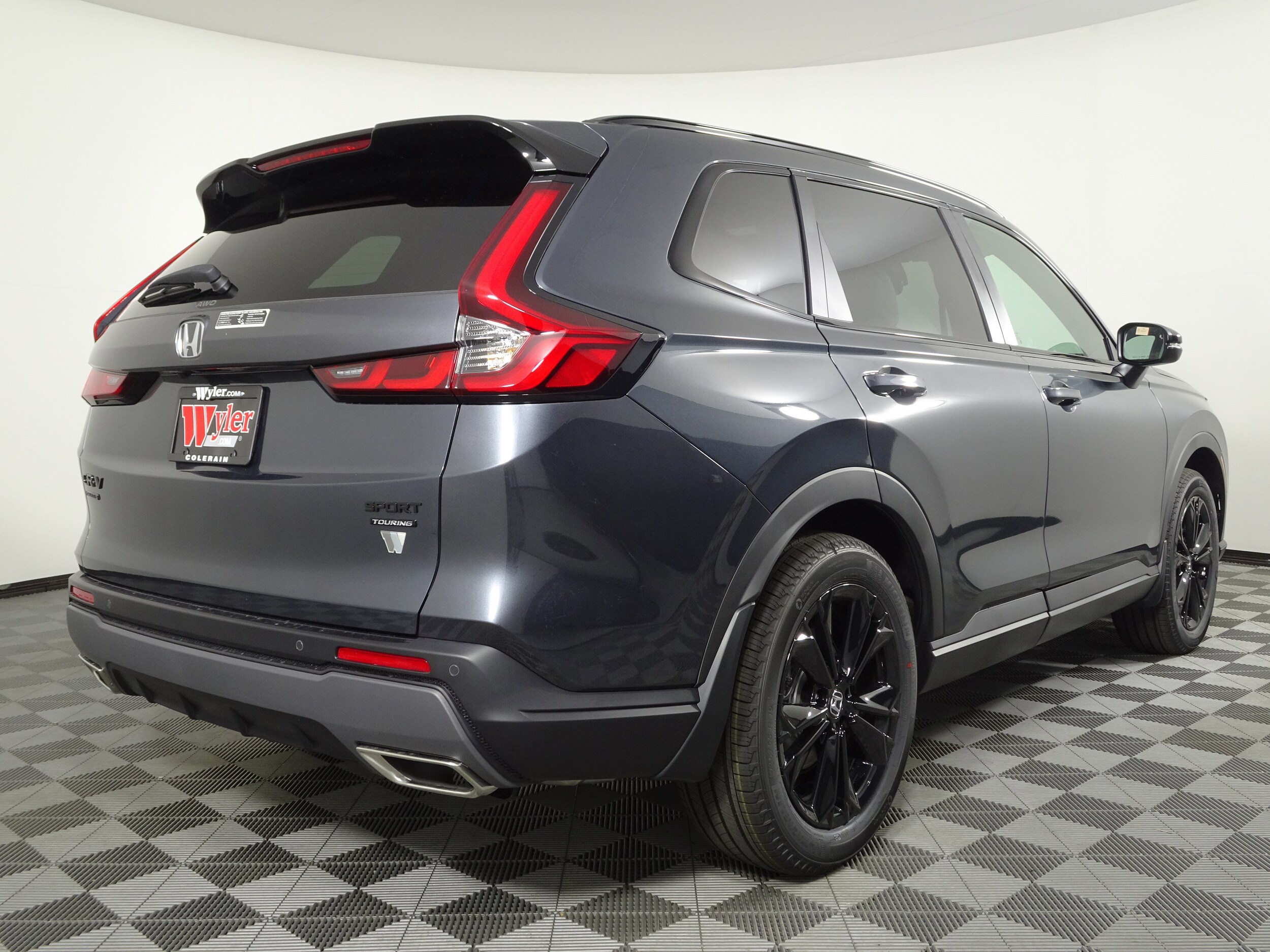 2026 Honda CR-V Hybrid Sport Touring photo 3