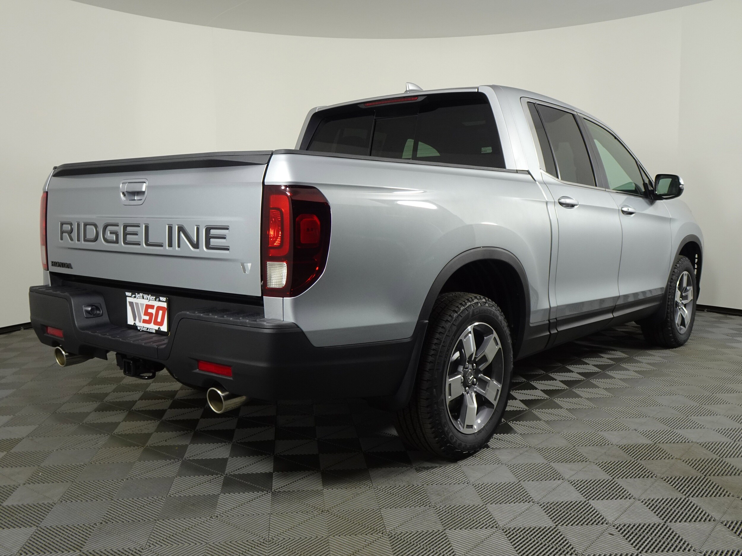 2025 Honda Ridgeline RTL photo 3