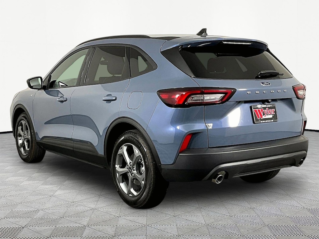 Used 2026 Ford Escape ST-Line FWD SUV