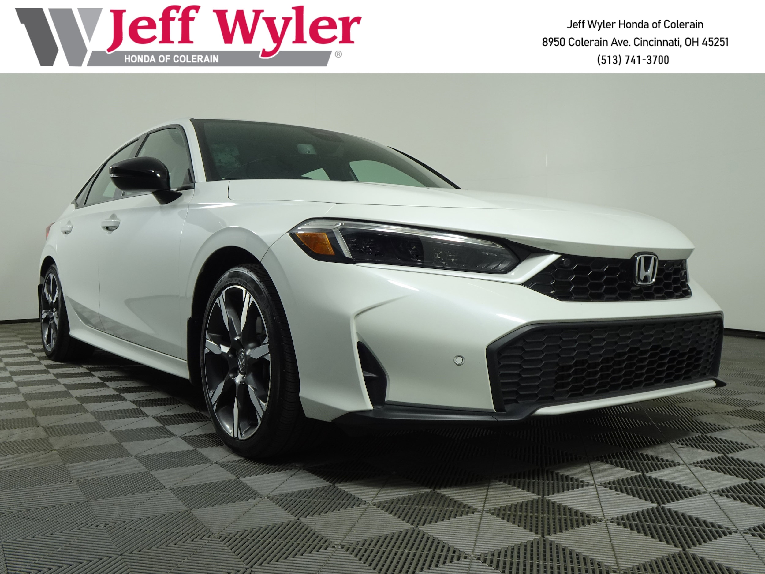 2025 Honda Civic Sport Touring's photo