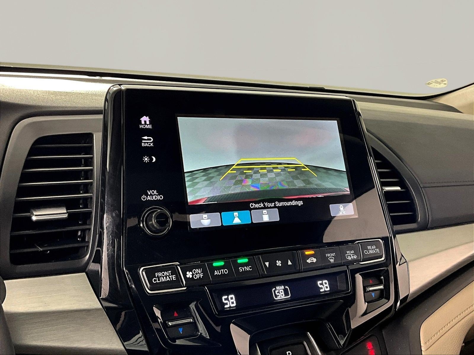 2024 Honda Odyssey EX-L - Photo 14