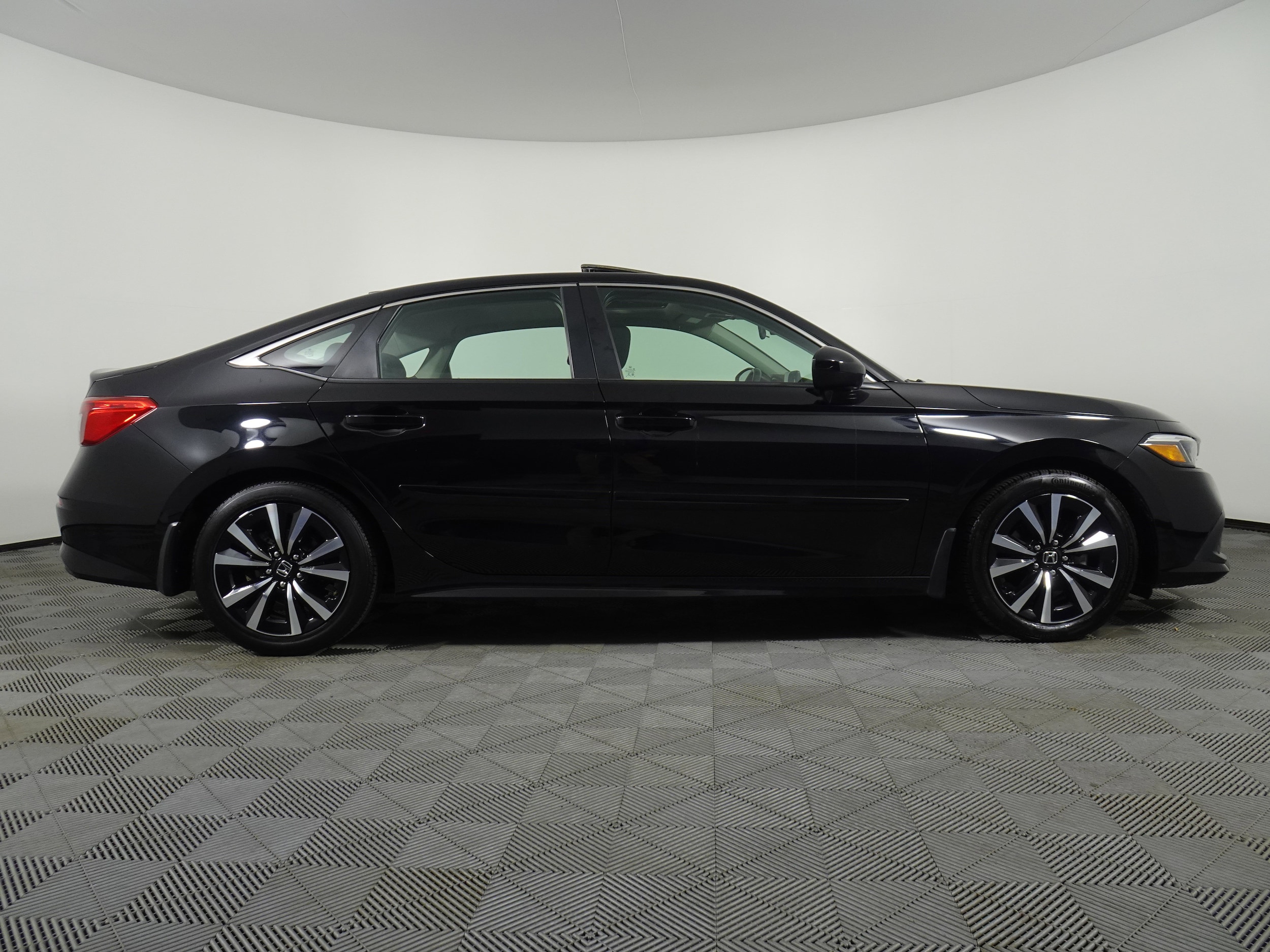 Used 2023 Honda Civic EX with VIN 2HGFE1F71PH301809 for sale in Cincinnati, OH