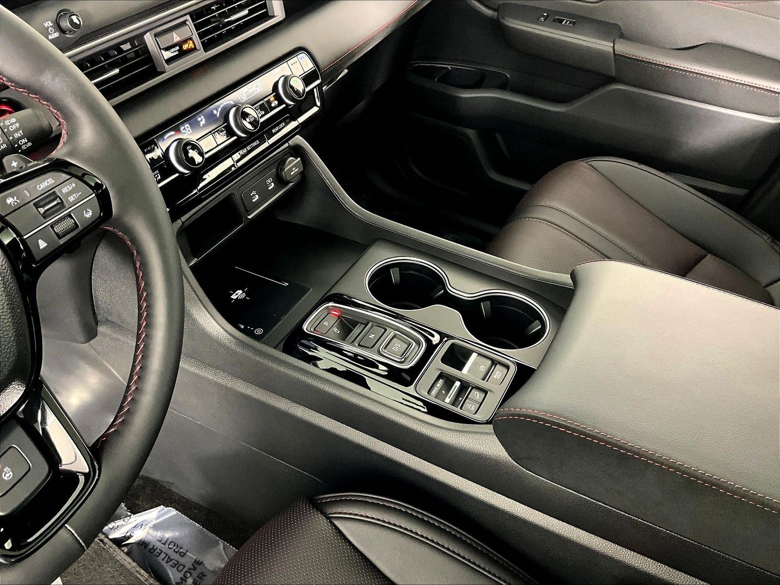 2026 Honda Pilot Black Edition - Photo 21