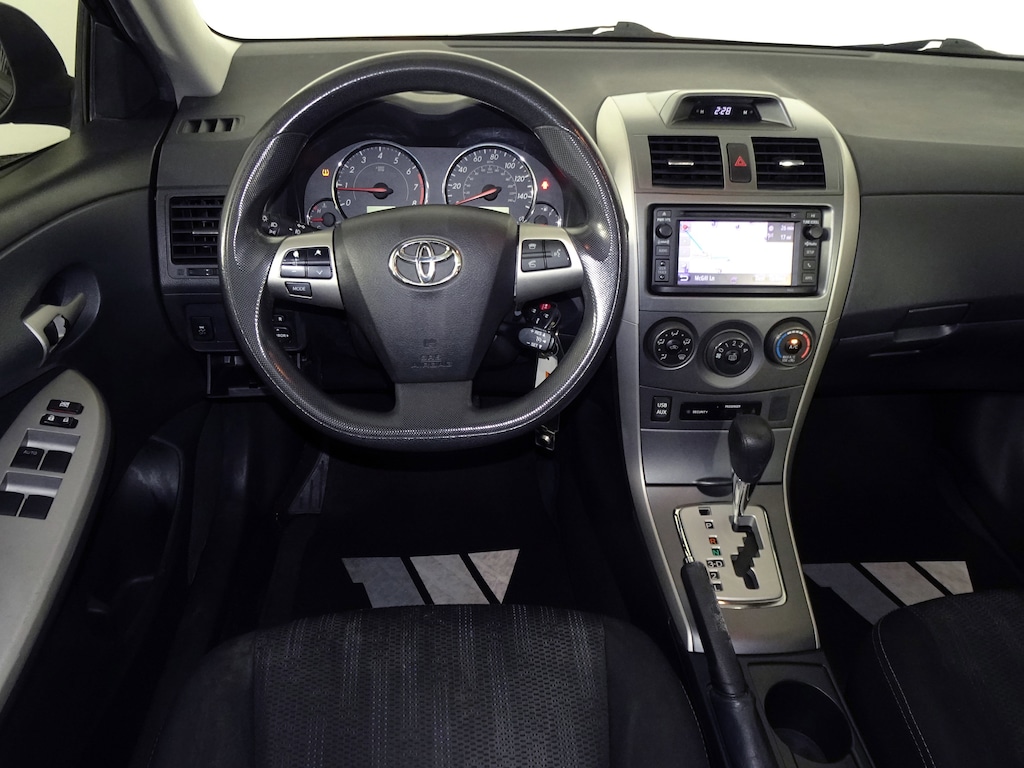Used 2013 Toyota Corolla 4dr Sdn Auto S Sedan