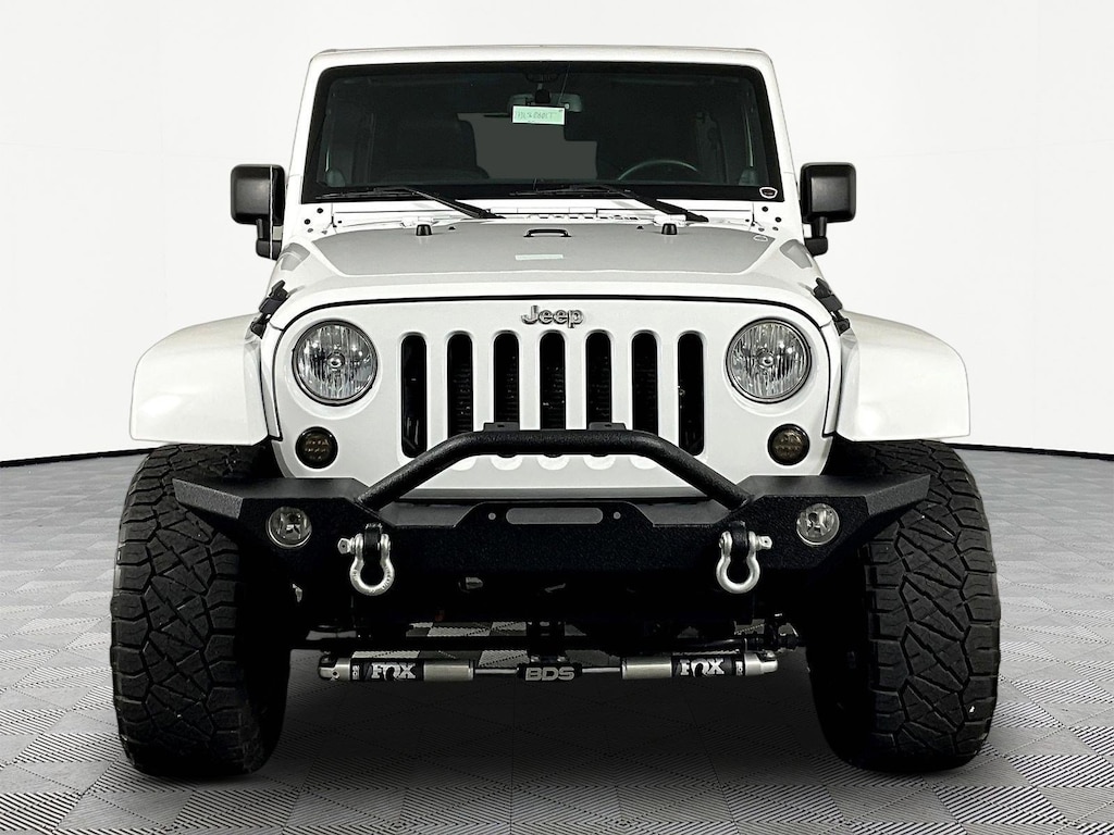 Used 2013 Jeep Wrangler Unlimited 4WD 4dr Sahara SUV