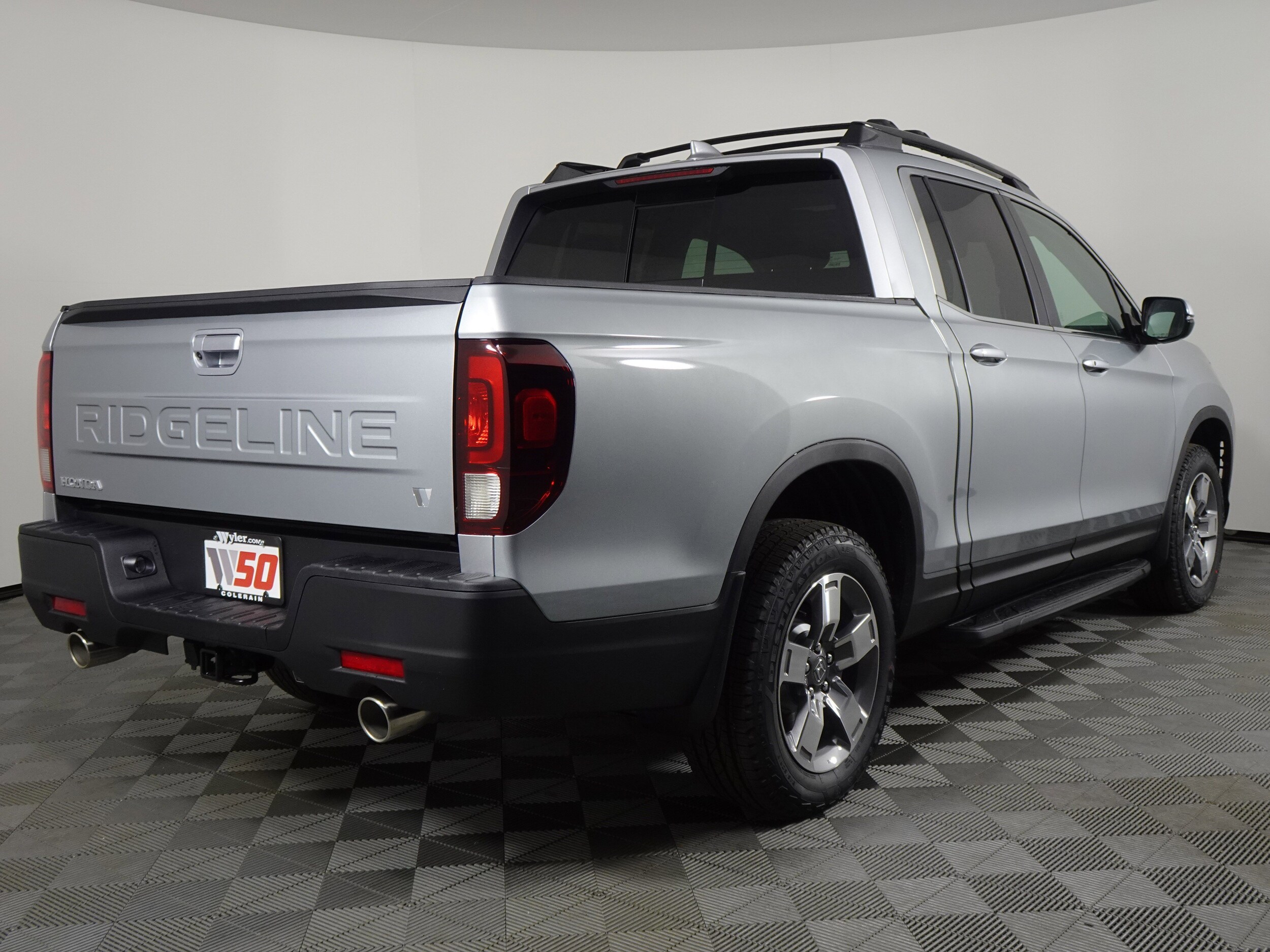 2025 Honda Ridgeline RTL photo 3