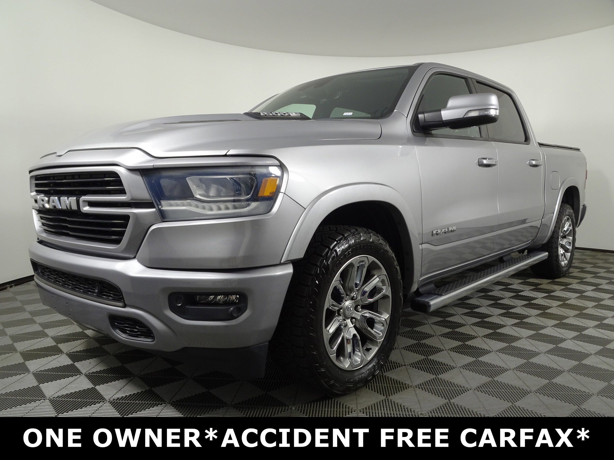 2021 Ram 1500 Laramie photo 2