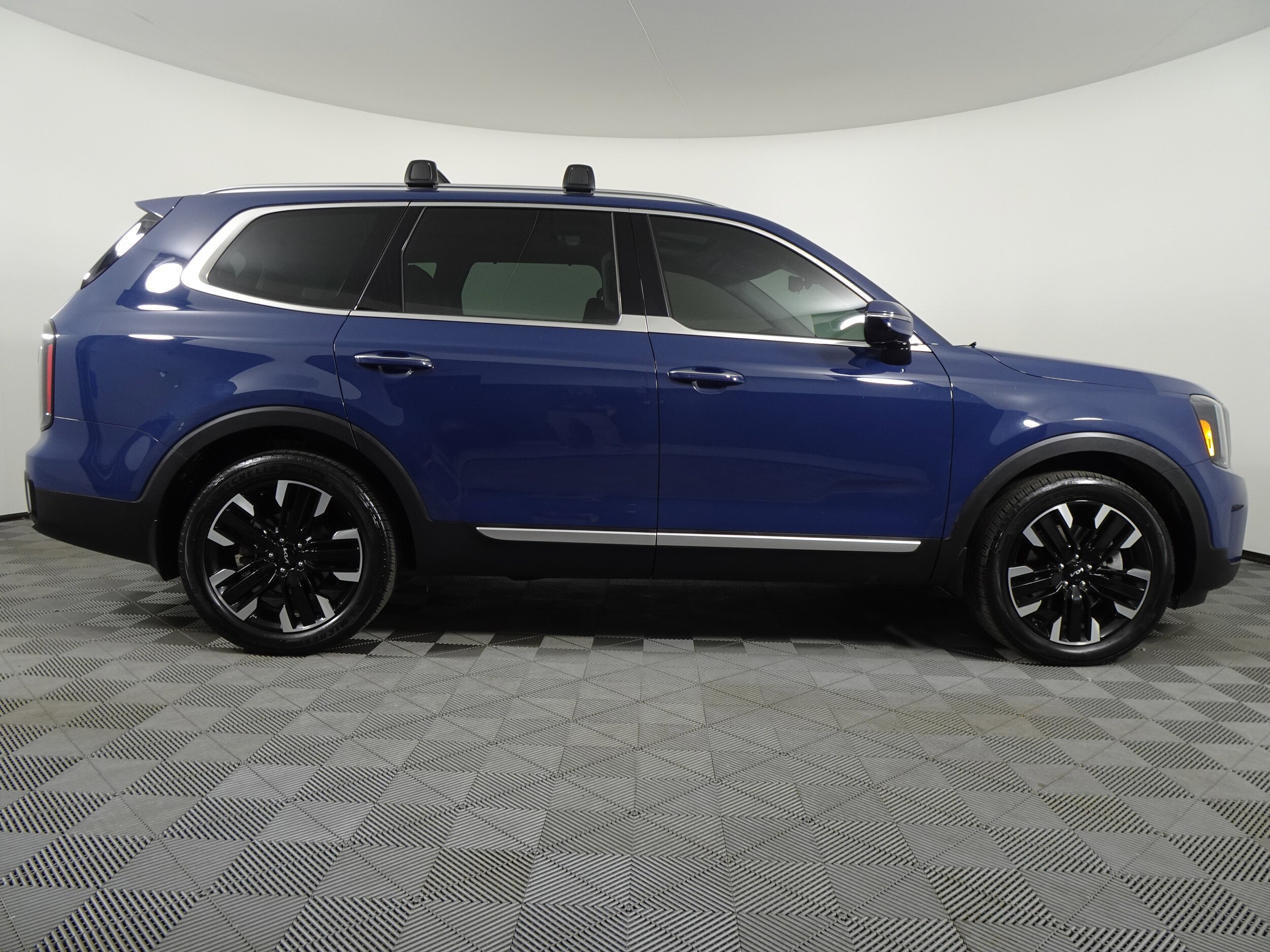 2024 Kia Telluride SX Prestige photo 2