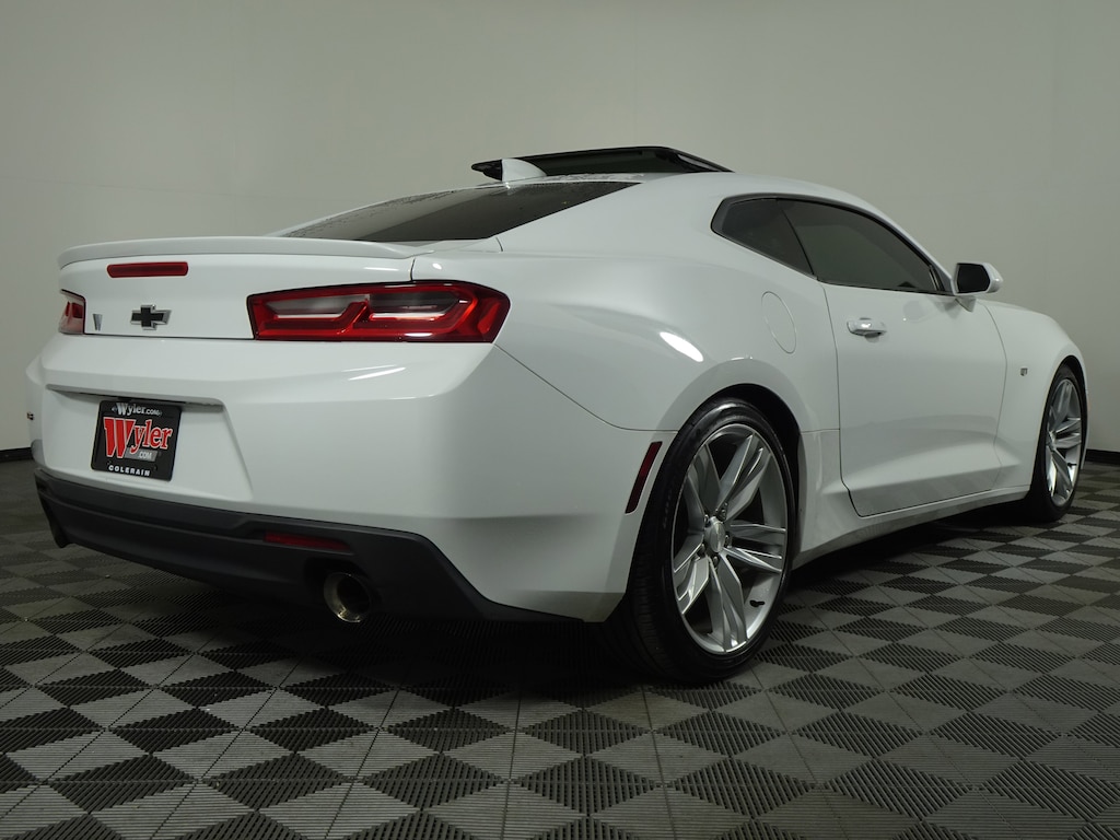 Used 2018 Chevrolet Camaro 2dr Cpe 1LT Coupe