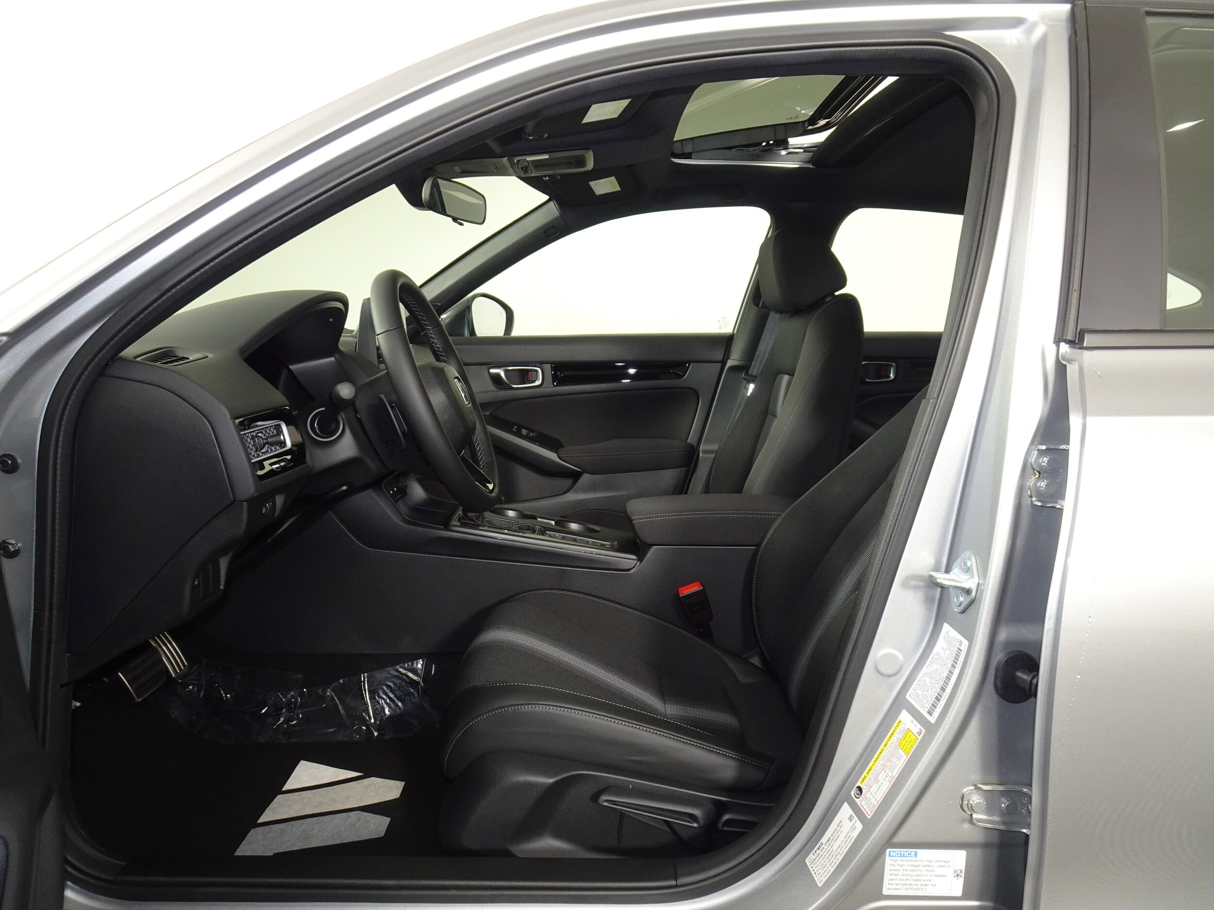 2026 Honda Civic Hybrid Sport photo 4
