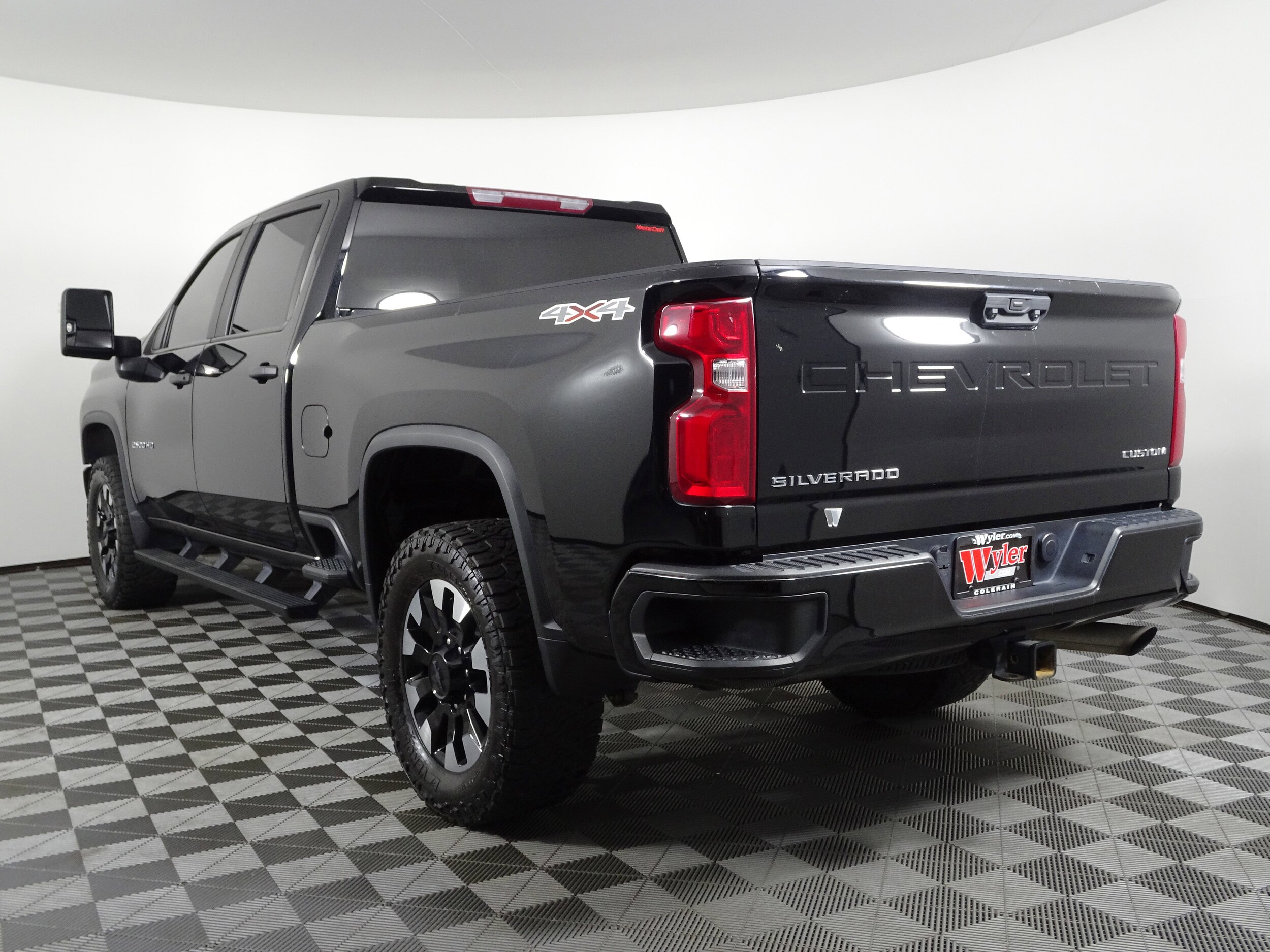 2020 Chevrolet Silverado 2500HD Custom photo 4