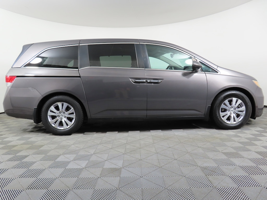 Used 2016 Honda Odyssey 5dr EX-L w/RES Van Passenger Van