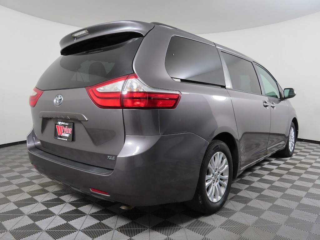 Used 2015 Toyota Sienna 5dr 8-Pass Van XLE FWD Van
