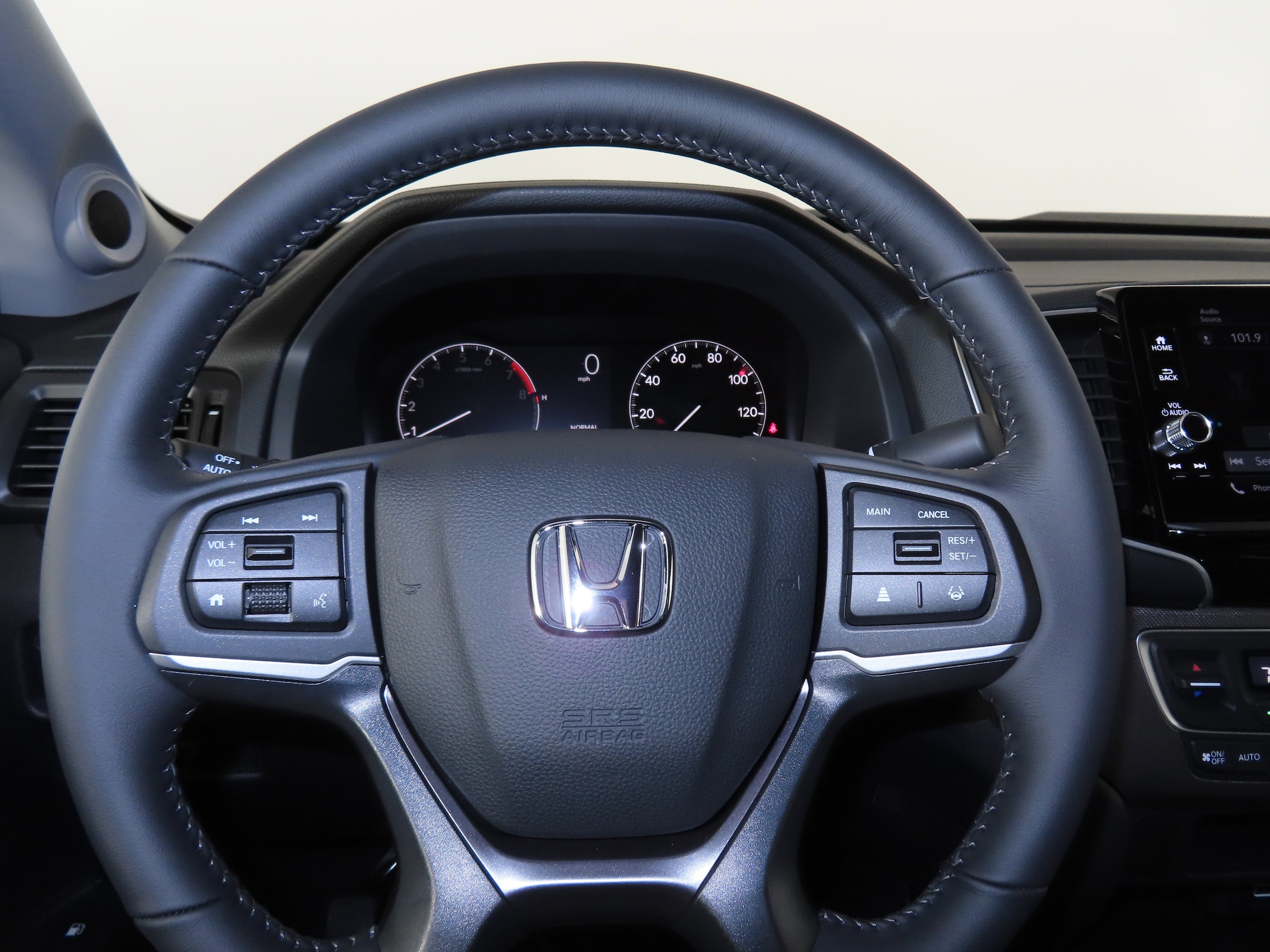 2026 Honda Ridgeline Sport - Photo 20