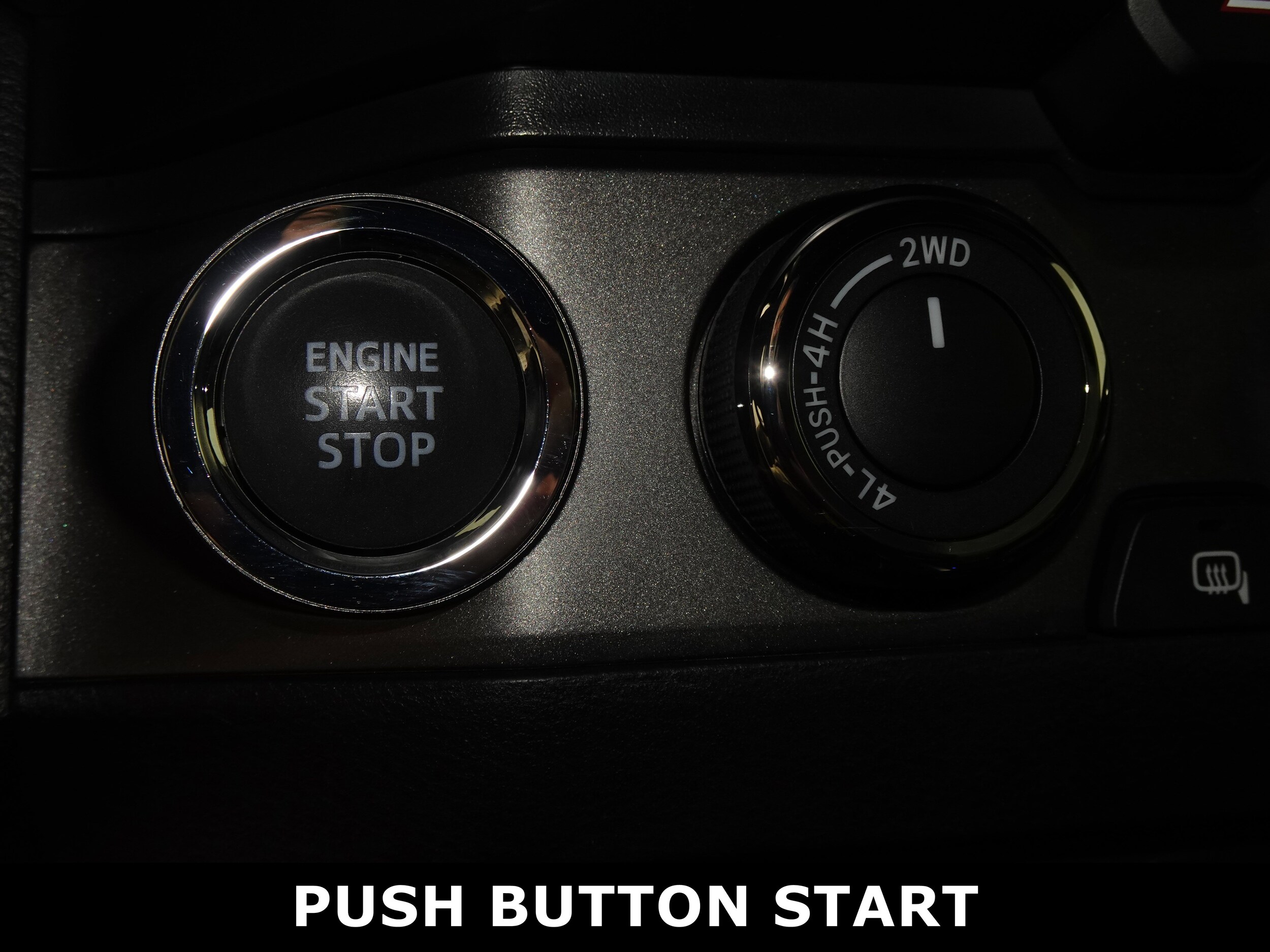 2023 Toyota Tacoma TRD Double Cab V6 photo 2