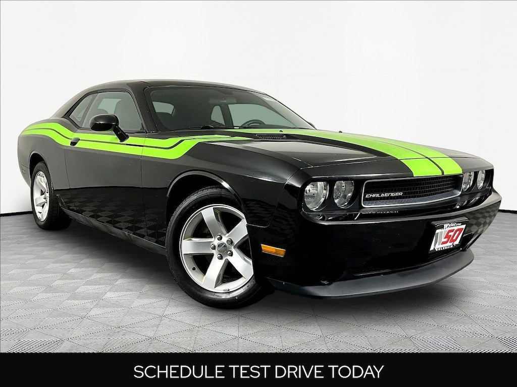 Used 2013 Dodge Challenger 2dr Cpe SXT Coupe
