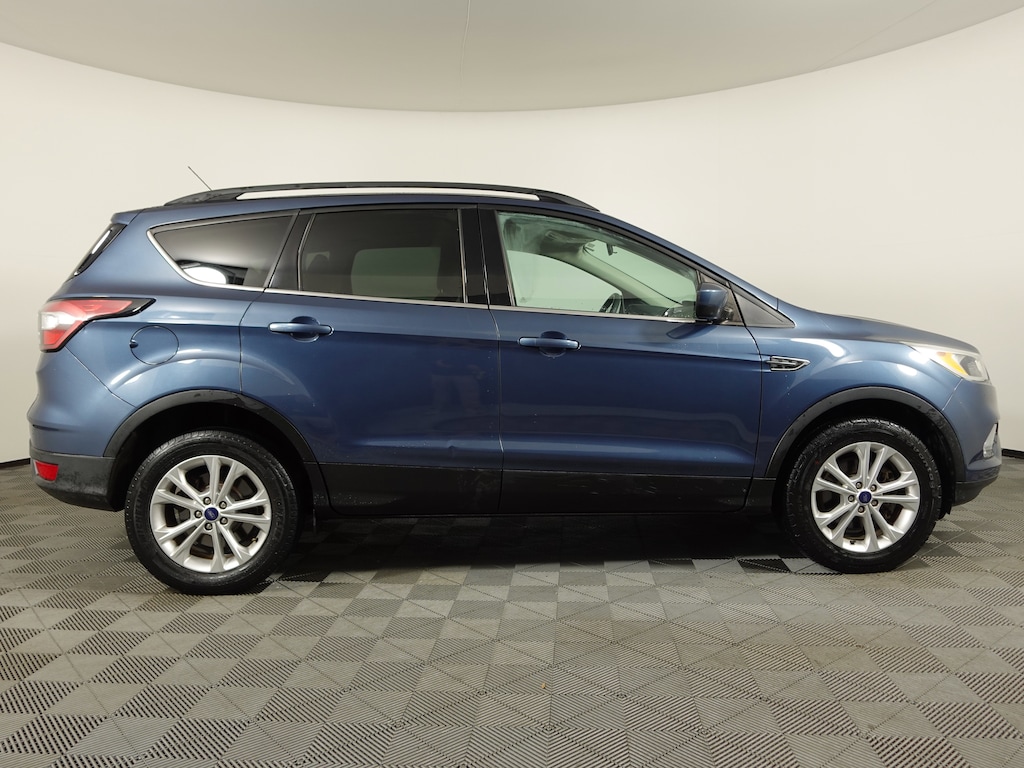Used 2018 Ford Escape SE 4WD SUV