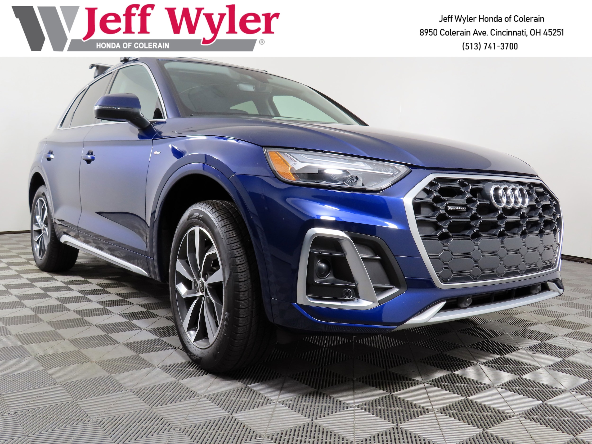 2024 Audi Q5 Premium's photo