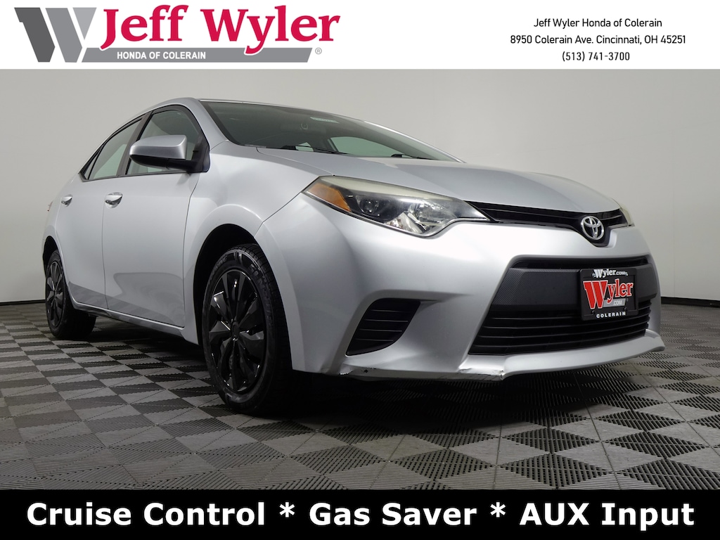 Used 2014 Toyota Corolla 4dr Sdn CVT LE Sedan