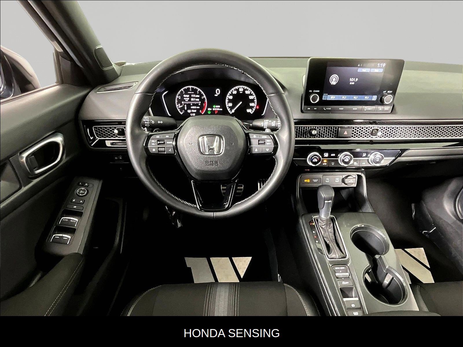 2025 Honda Civic Hatchback Sport - Photo 8