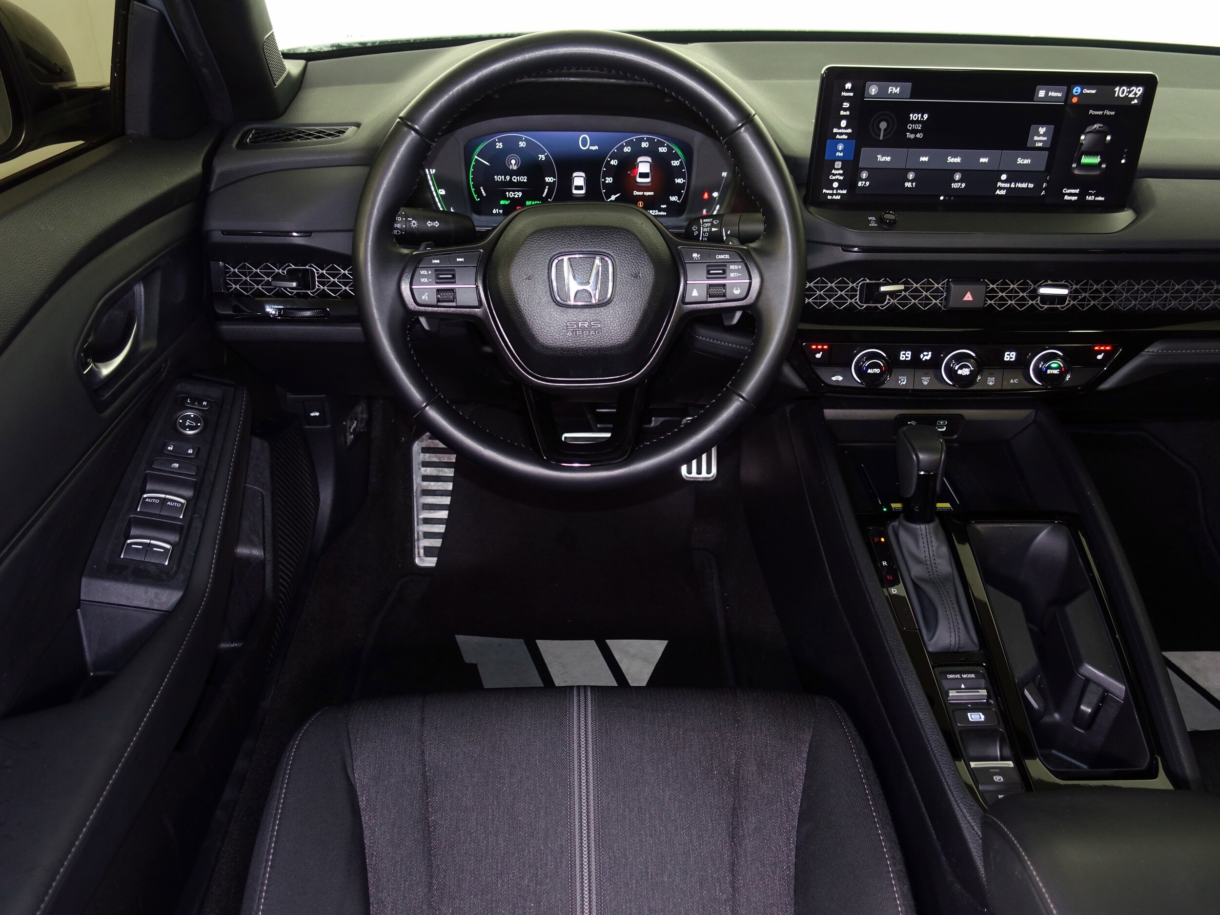 2025 Honda Accord Hybrid Sport photo 2