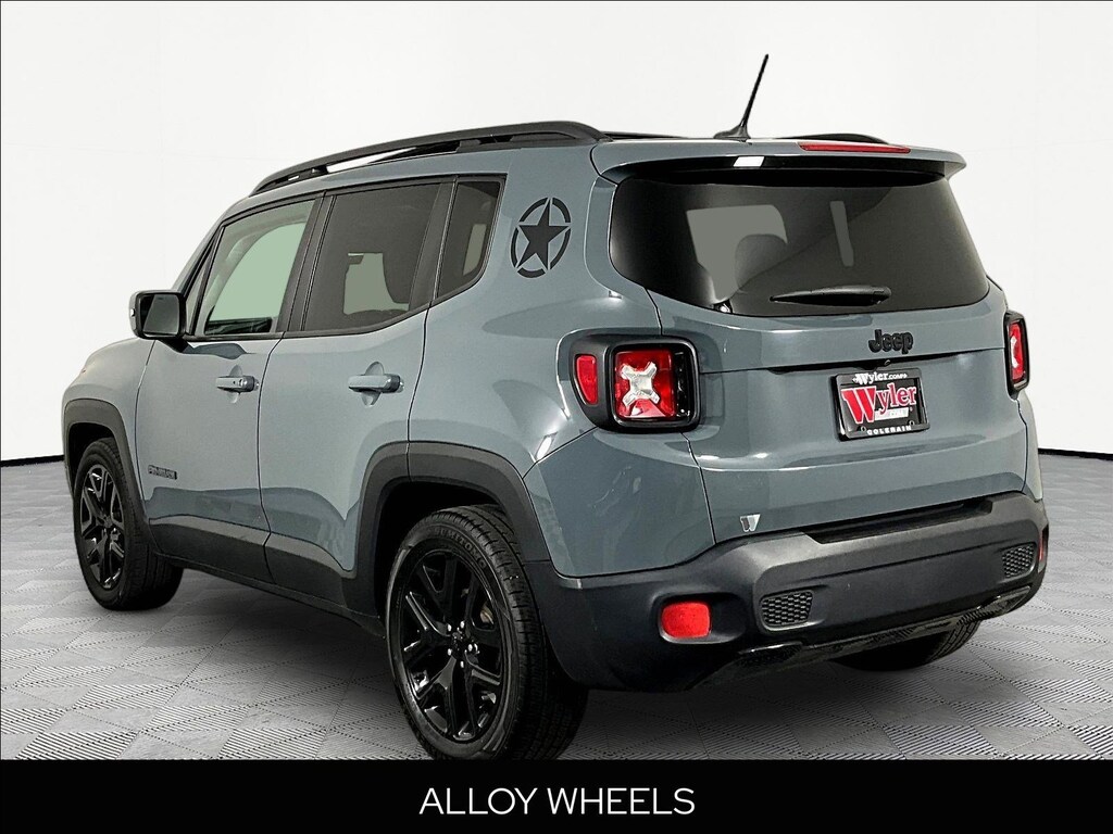 Used 2017 Jeep Renegade Altitude FWD SUV