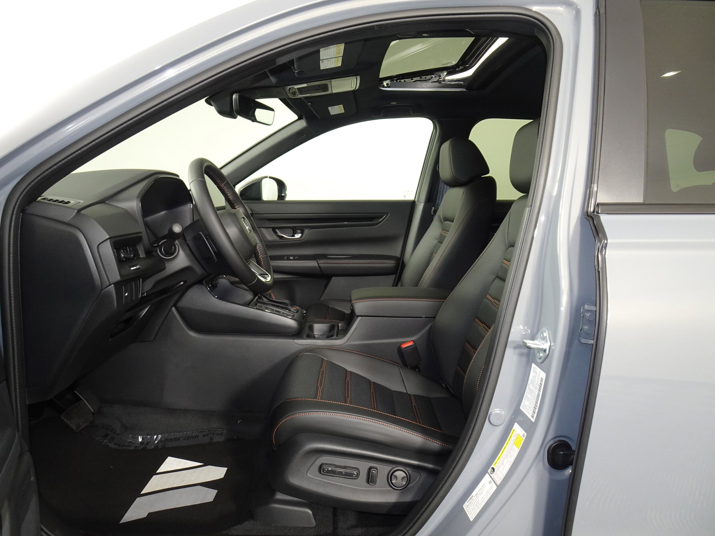 2026 Honda CR-V Hybrid Sport-L photo 4