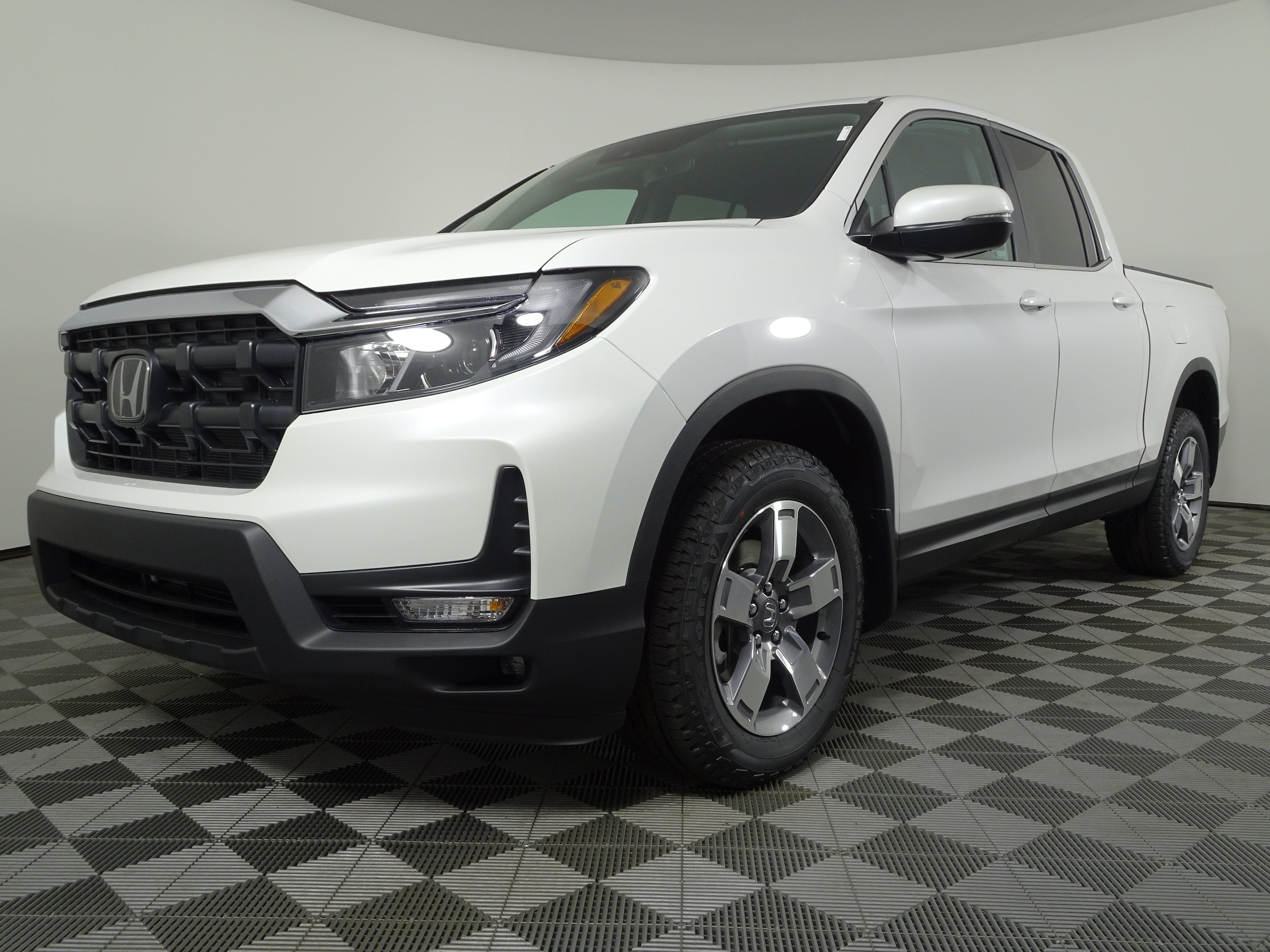 2026 Honda Ridgeline RTL - Photo 16