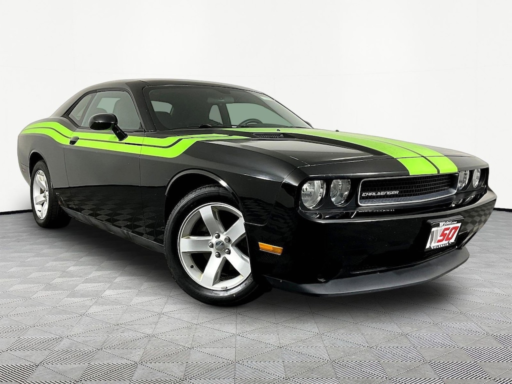 Used 2013 Dodge Challenger 2dr Cpe SXT Coupe