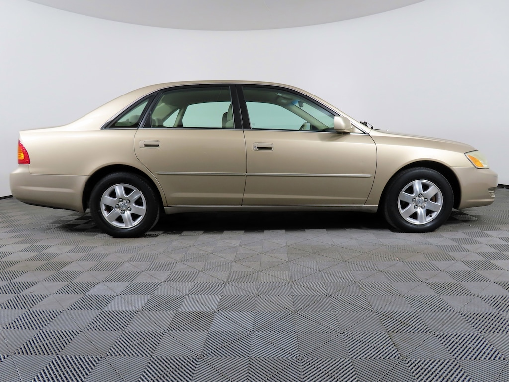 Used 2001 Toyota Avalon 4dr Sdn XL w/Bucket Seats Car