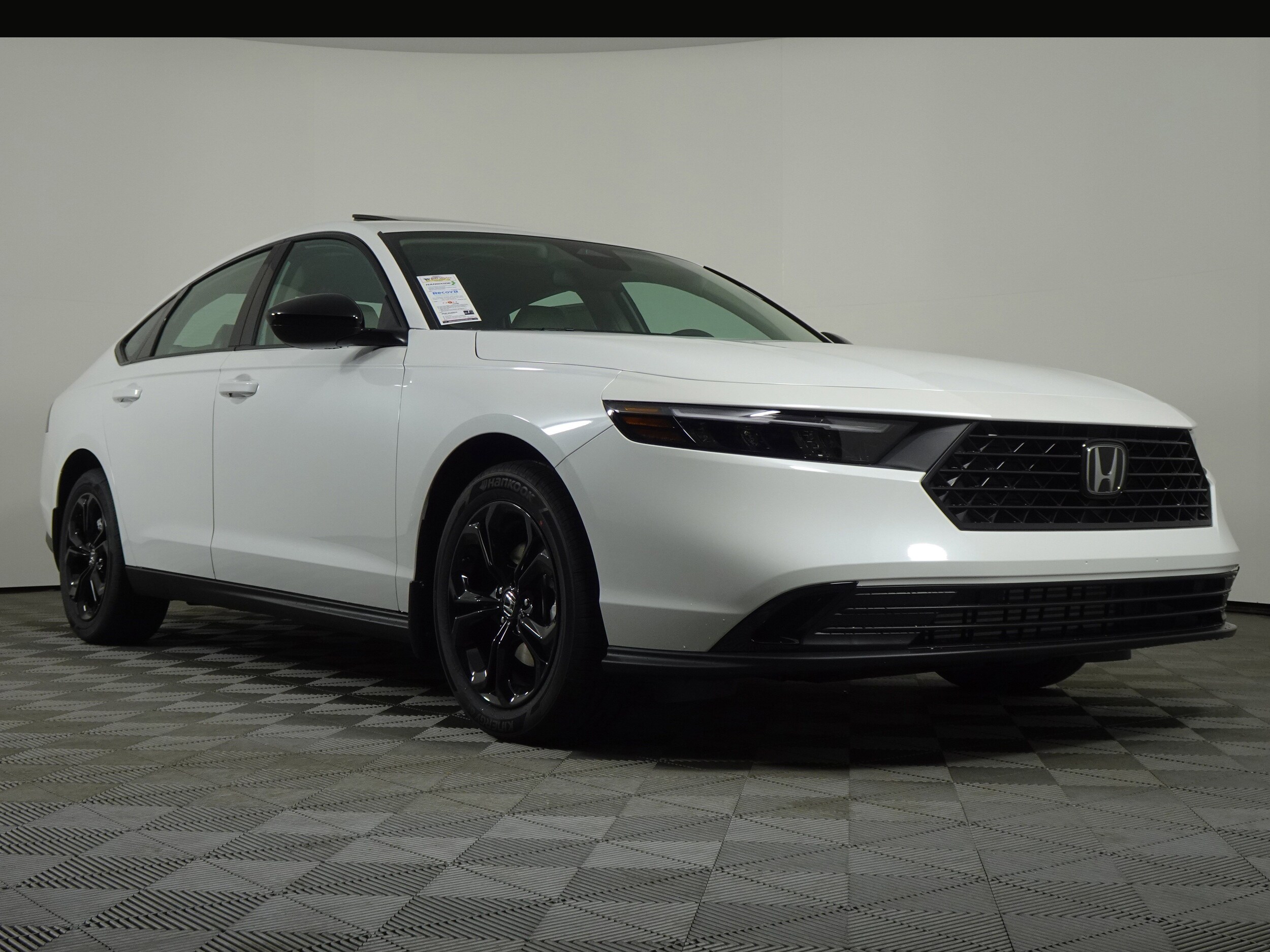 2025 Honda Accord SE photo 3