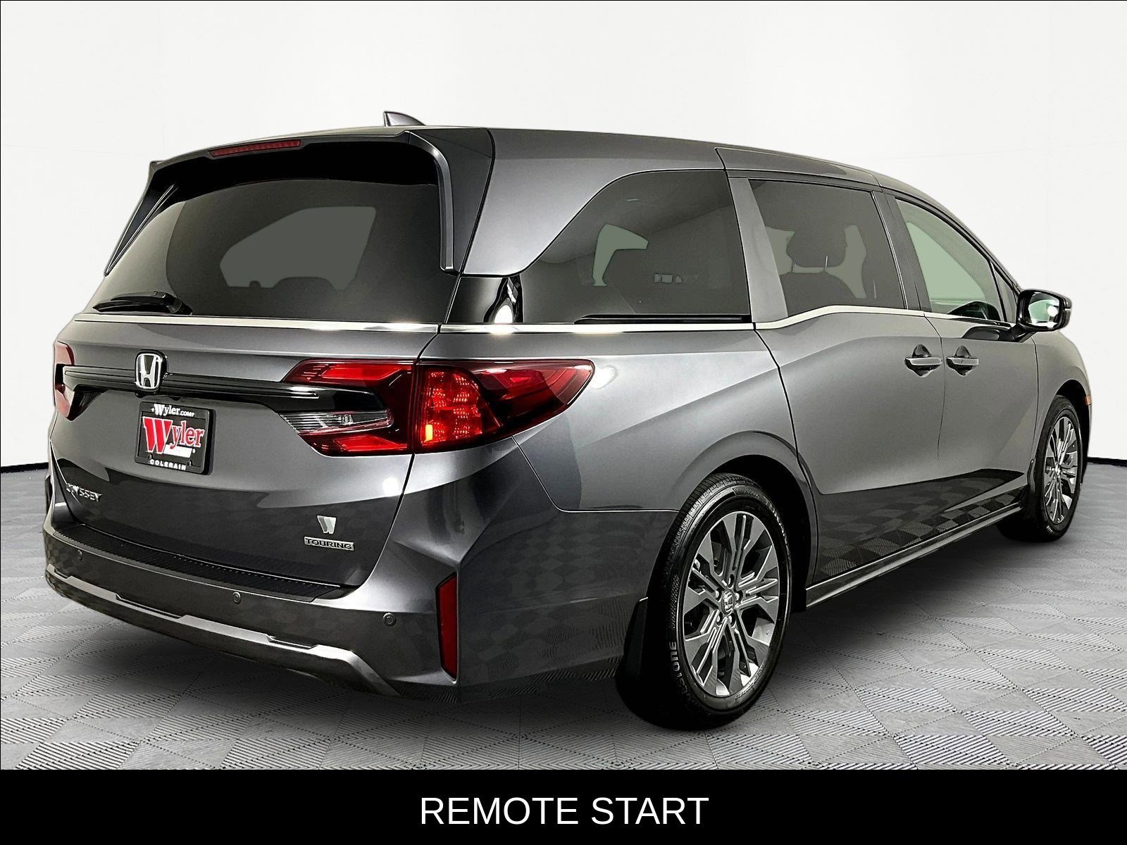 2025 Honda Odyssey Touring - Photo 6