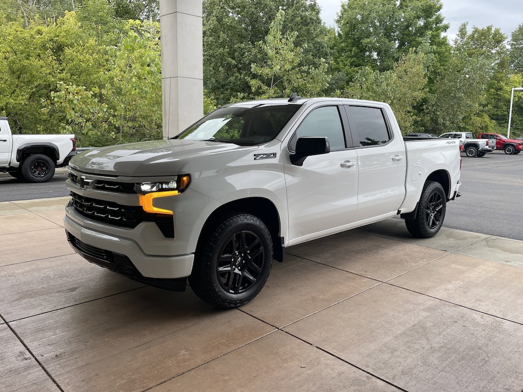 Used 2025 Chevrolet Silverado 1500 4WD Crew Cab 147 RST Truck Crew Cab
