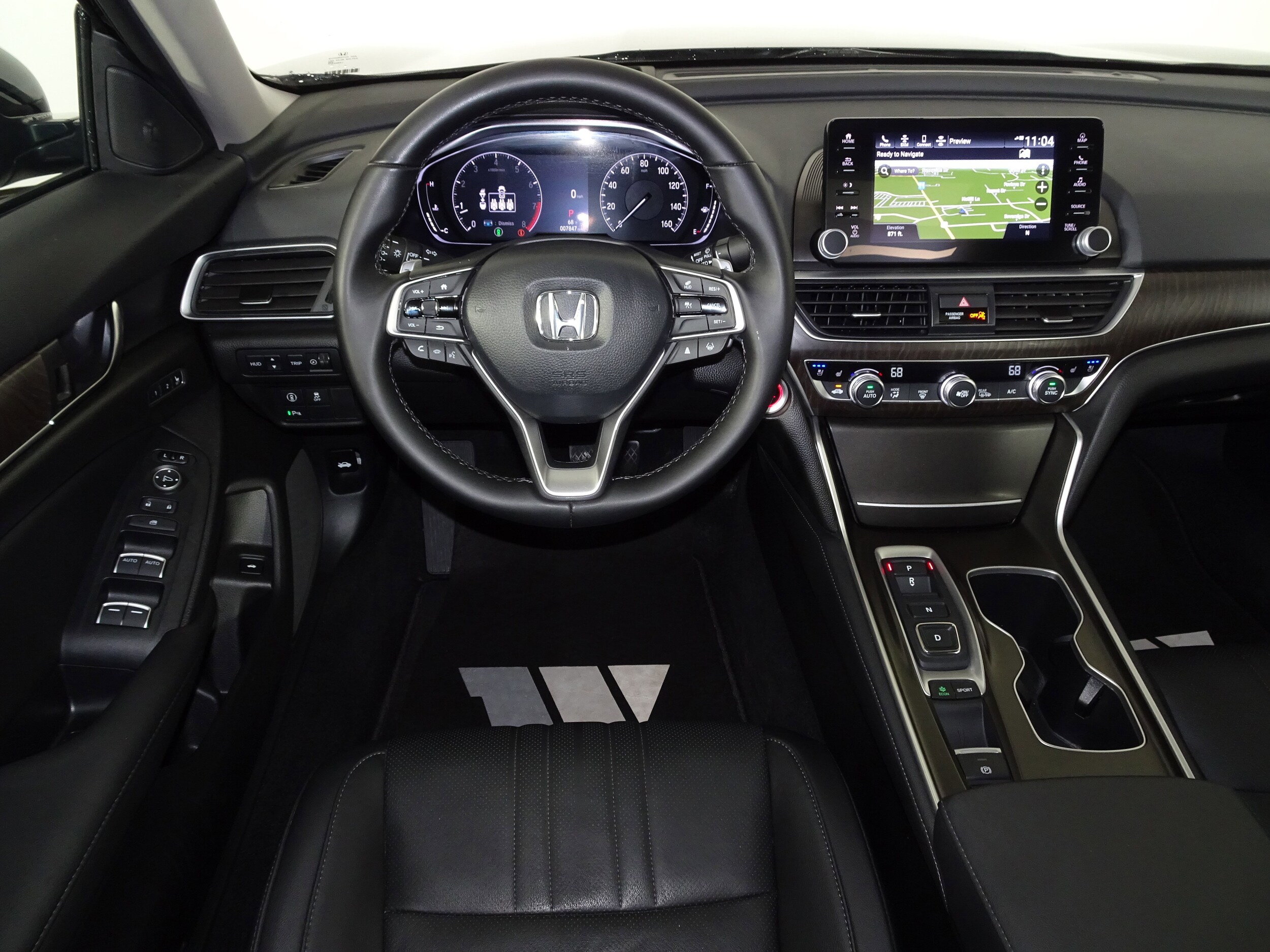 2022 Honda Accord Touring 2.0T photo 4
