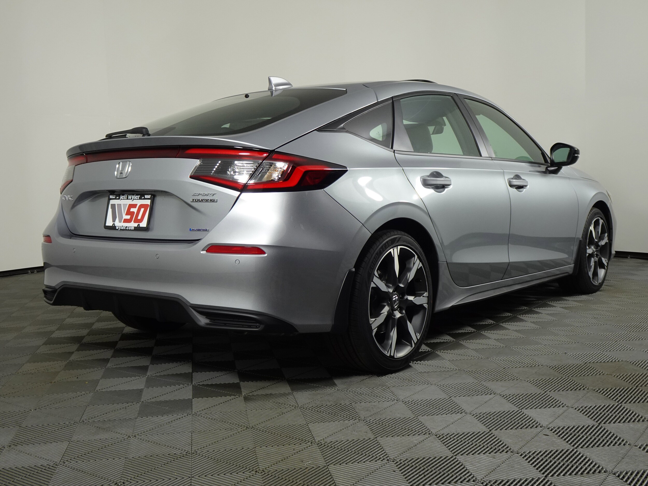 2026 Honda Civic Hybrid Sport Touring Hatchback photo 3