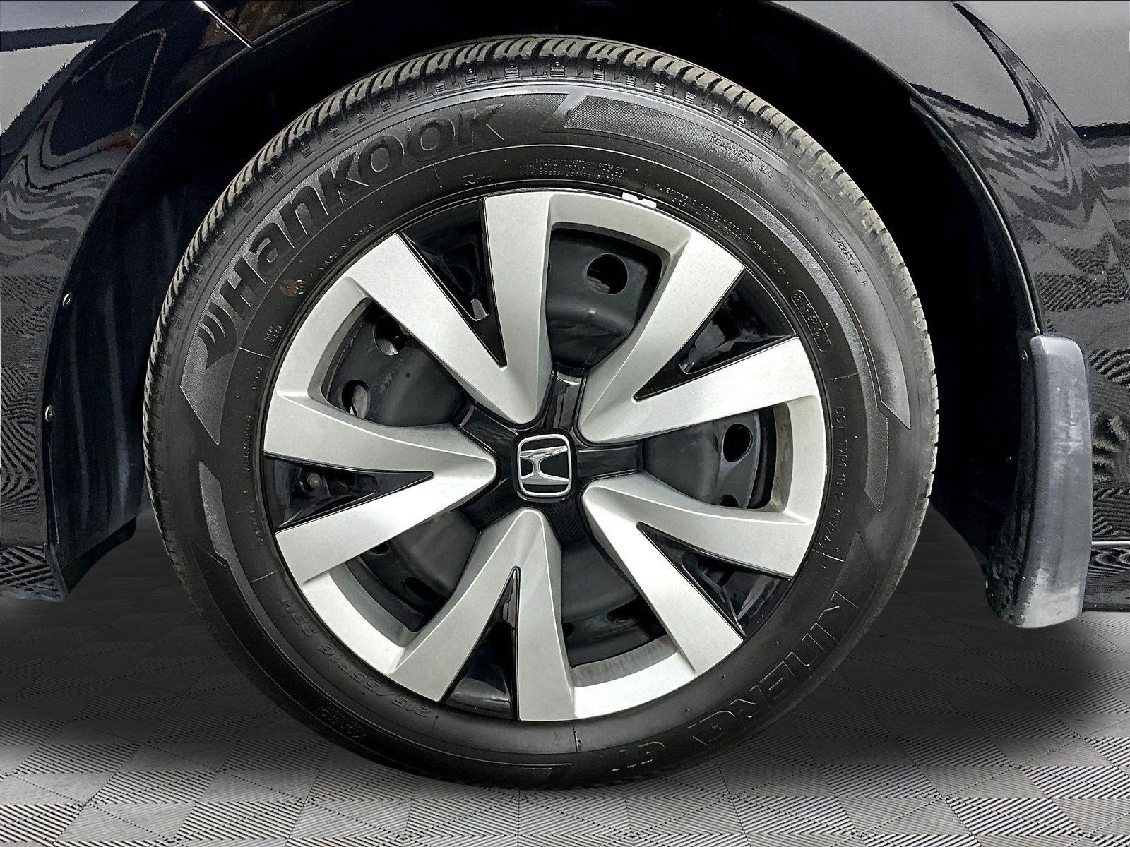2025 Honda Civic LX - Photo 36
